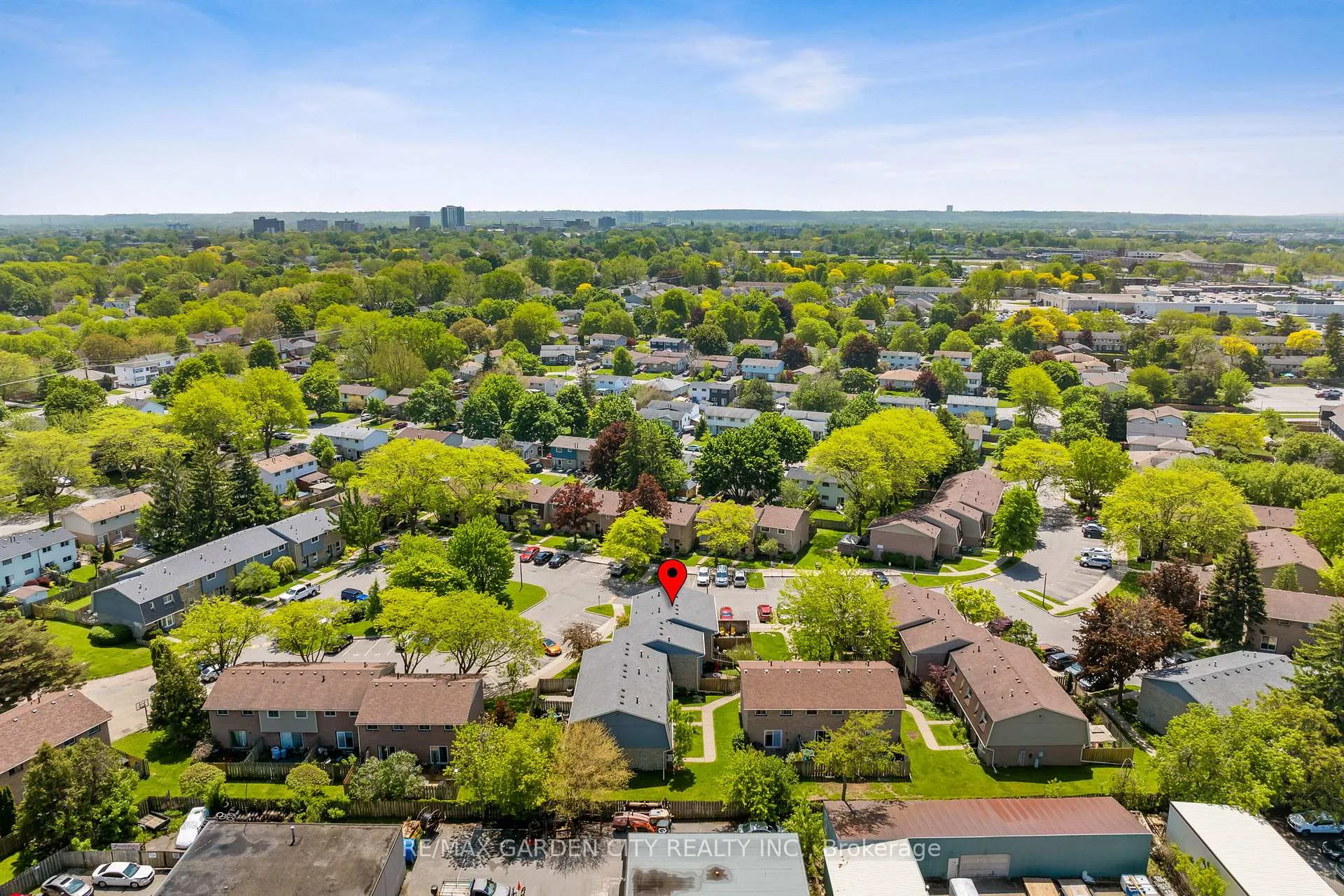 Photo 34 of Unit 32, 75 Ventura Drive, St. Catharines, Haig — HOMEH