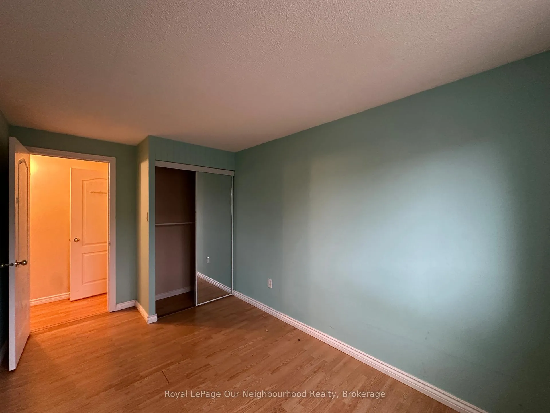 Photo 7 of Unit 39, 43 Taunton Road E, Oshawa, Centennial — HOMEH