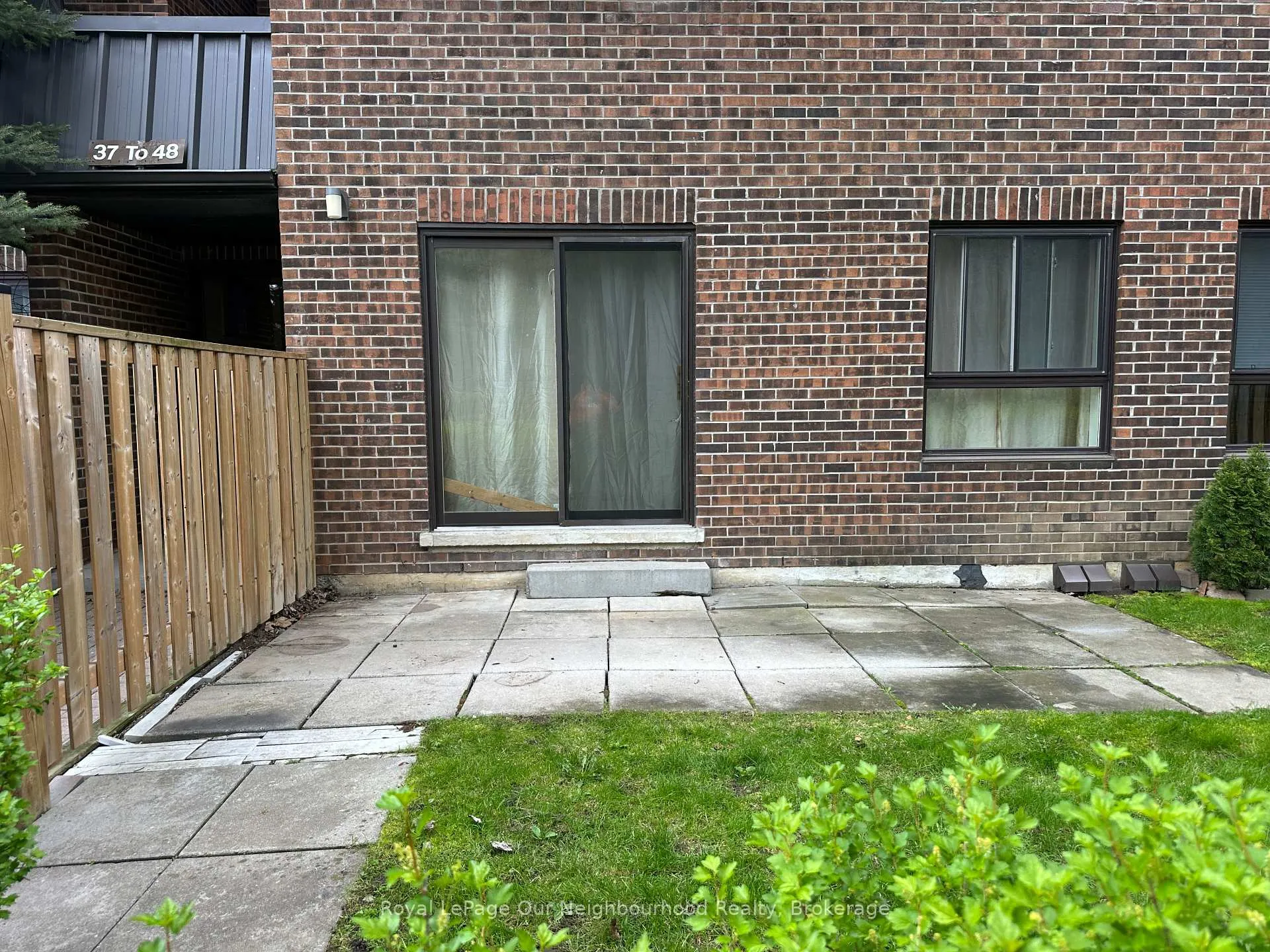 Photo 27 of Unit 39, 43 Taunton Road E, Oshawa, Centennial — HOMEH