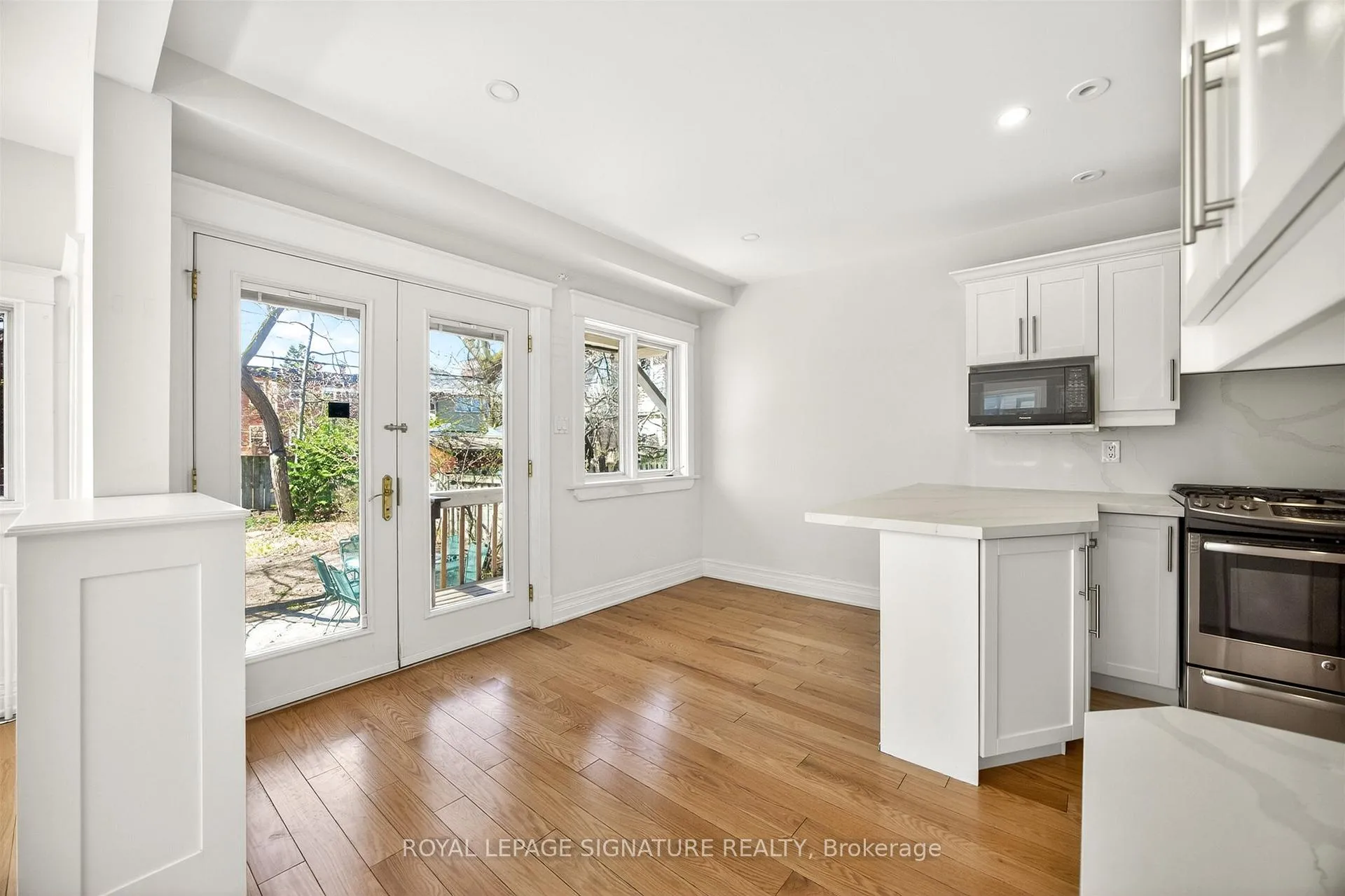Photo 16 of 426 Armadale Avenue, Toronto, Runnymede-Bloor West Village — HOMEH