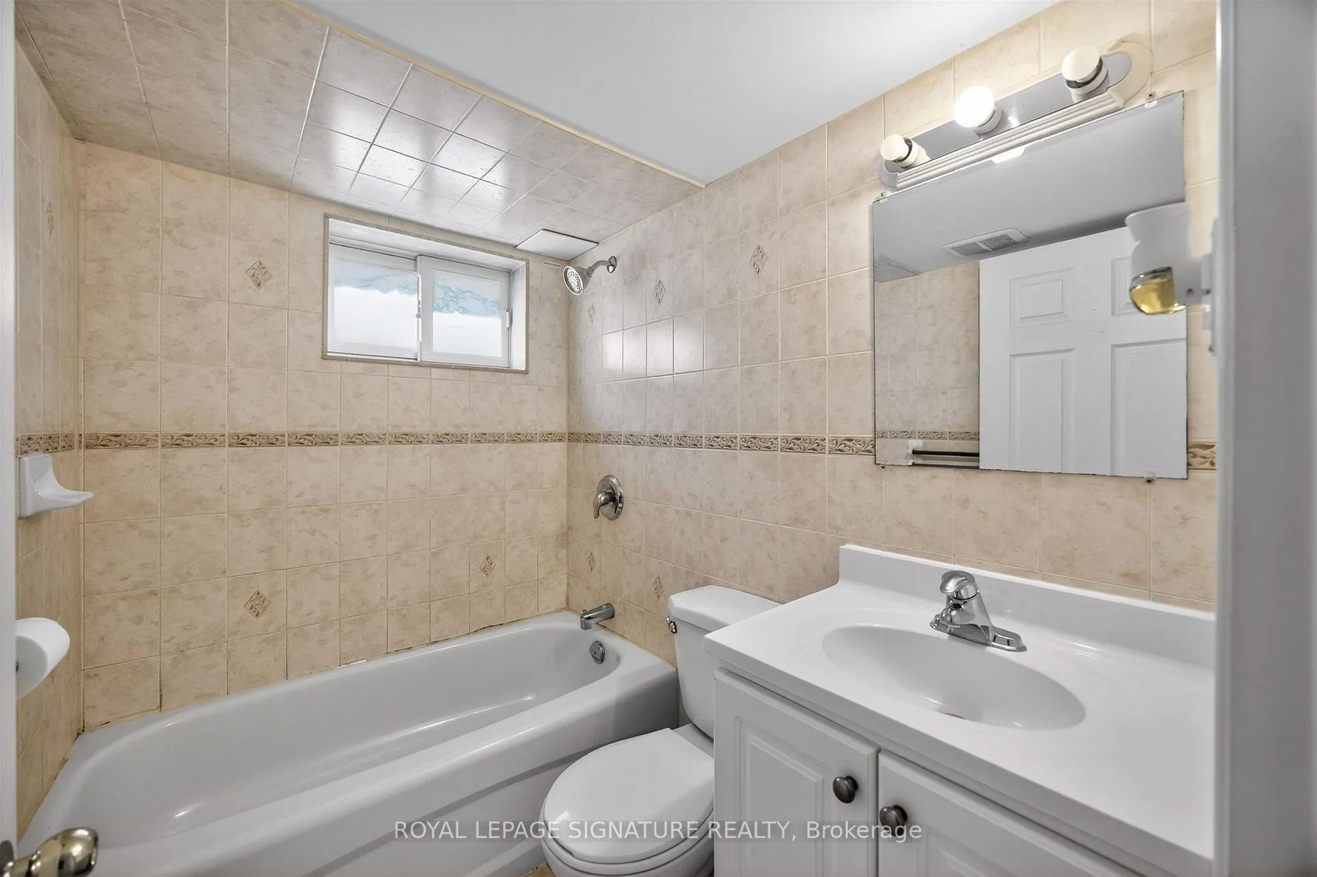 Photo 43 of 426 Armadale Avenue, Toronto, Runnymede-Bloor West Village — HOMEH