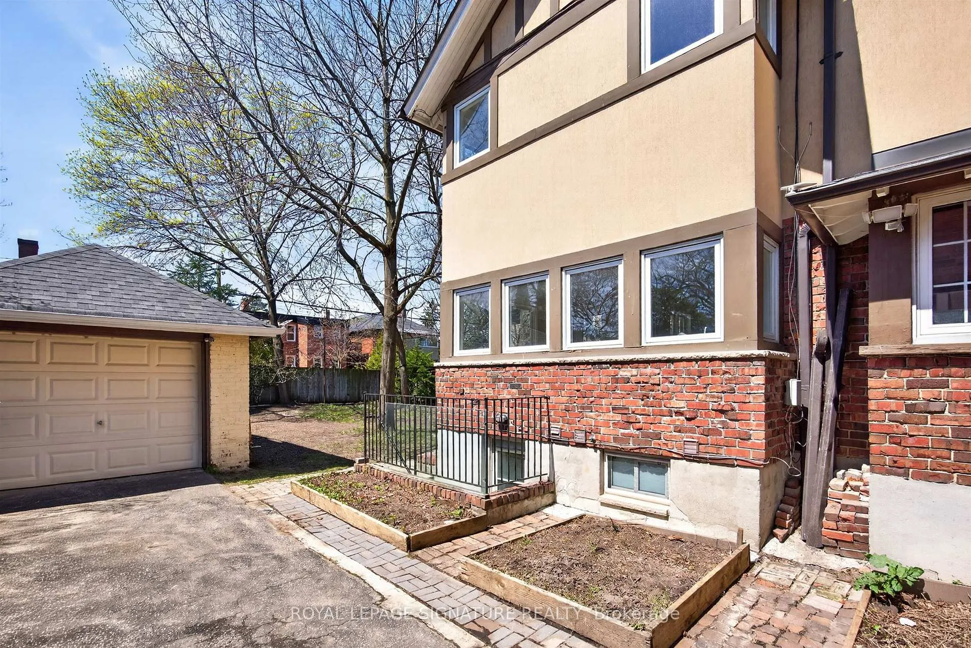Photo 49 of 426 Armadale Avenue, Toronto, Runnymede-Bloor West Village — HOMEH
