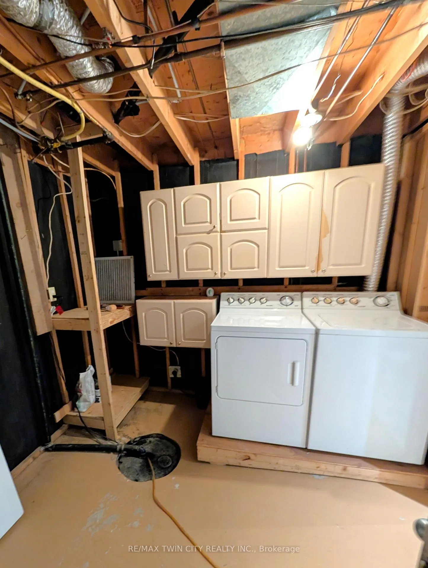 Photo 13 of Unit Lower, 25 Stephens Court, Norfolk, Simcoe — HOMEH