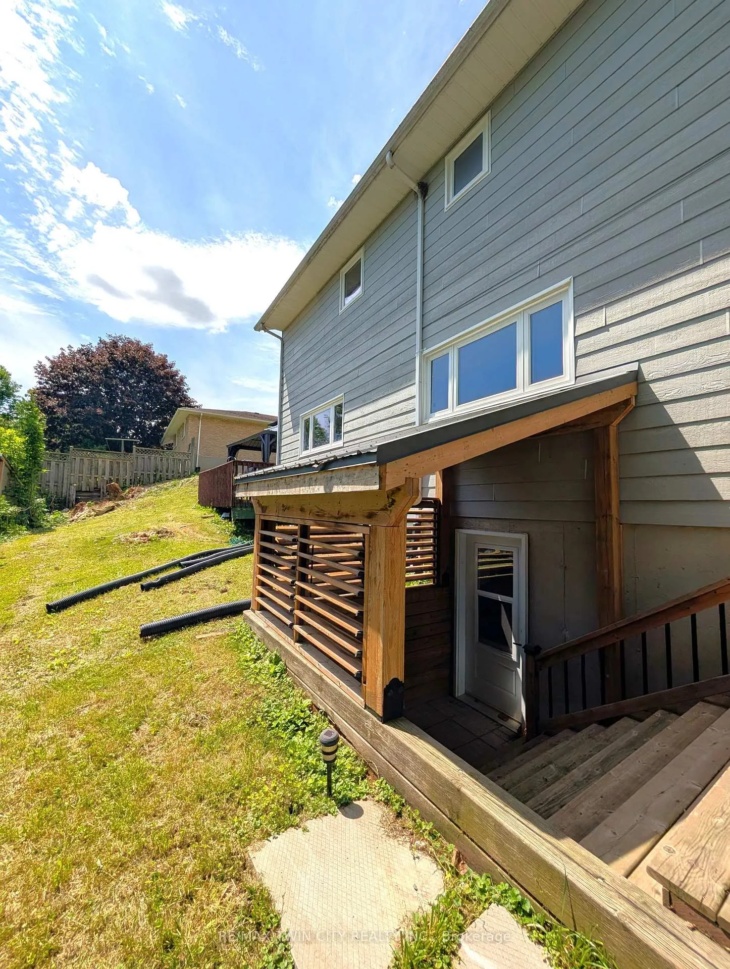 Photo 14 of Unit Lower, 25 Stephens Court, Norfolk, Simcoe — HOMEH