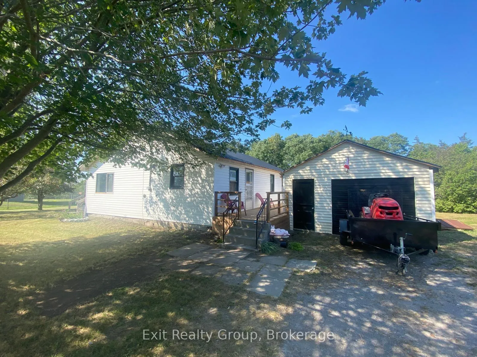 Photo 1 of 48 County Road 29, Prince Edward County, Hillier — HOMEH
