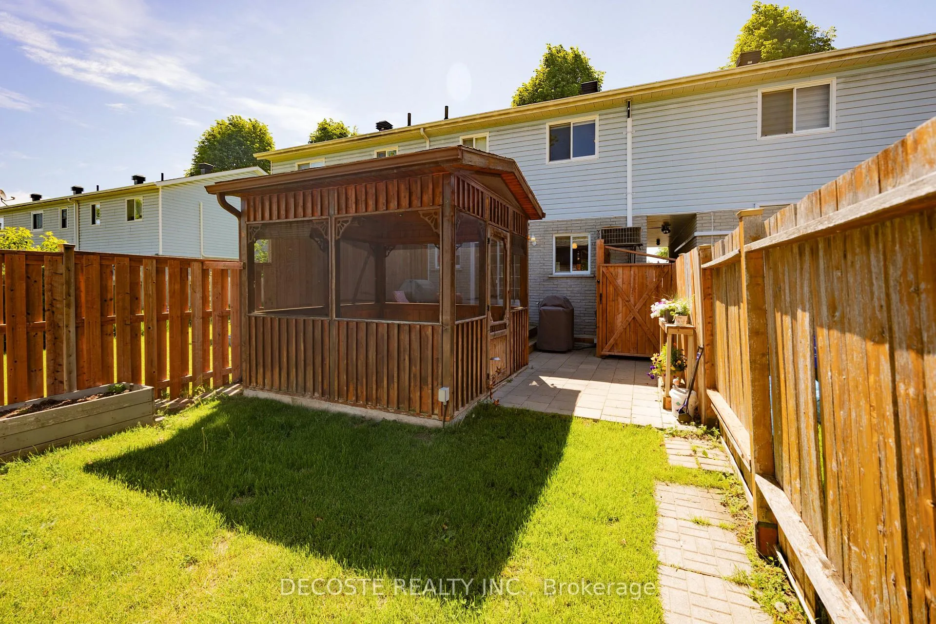 Photo 29 of 87 St George Street E, North Glengarry, Alexandria — HOMEH