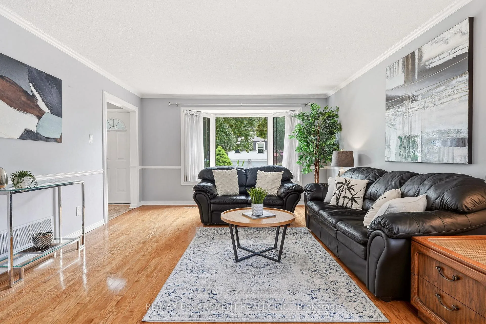 Photo 7 of 4277 Longmoor Drive, Burlington, Shoreacres — HOMEH
