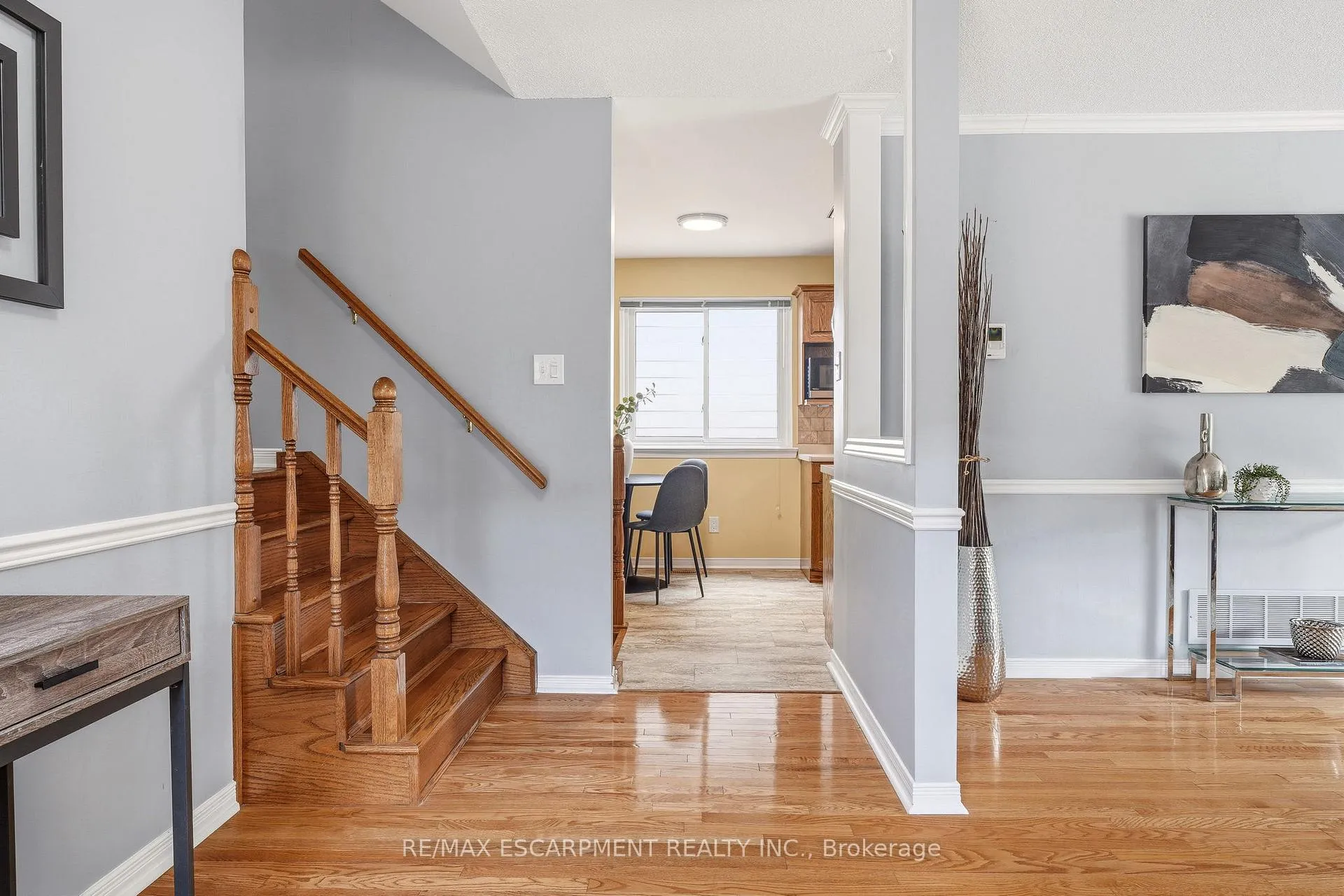 Photo 15 of 4277 Longmoor Drive, Burlington, Shoreacres — HOMEH