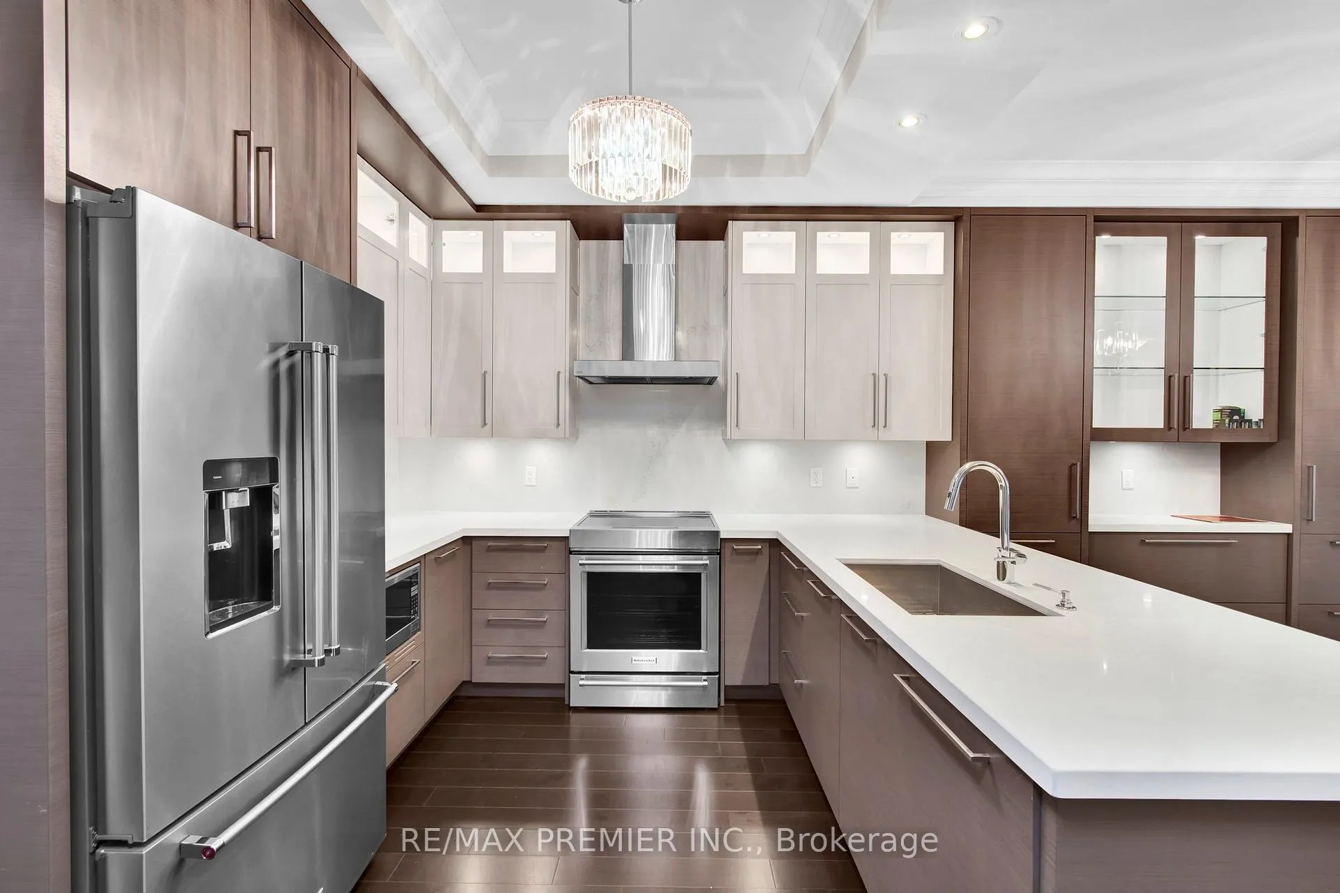Photo 7 of Unit 402, 9909 Pine Valley Drive, Vaughan, Vellore Village — HOMEH