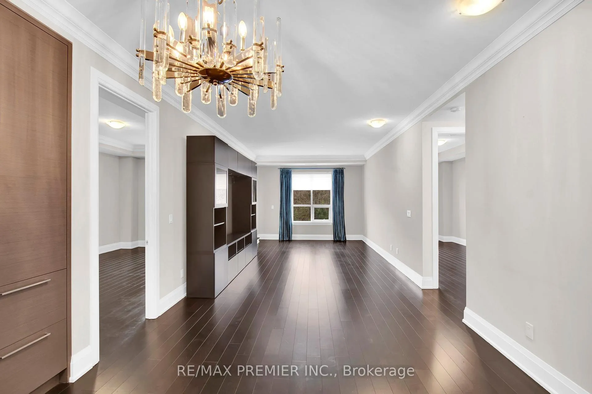 Photo 14 of Unit 402, 9909 Pine Valley Drive, Vaughan, Vellore Village — HOMEH