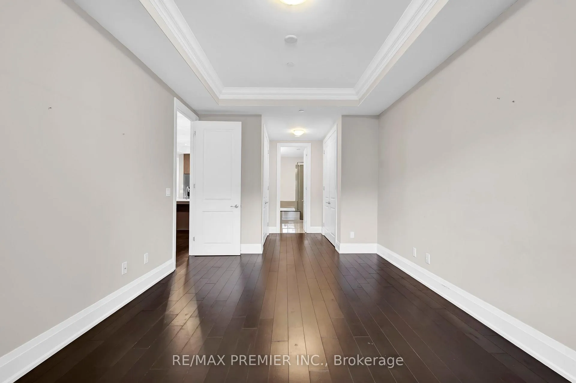 Photo 20 of Unit 402, 9909 Pine Valley Drive, Vaughan, Vellore Village — HOMEH