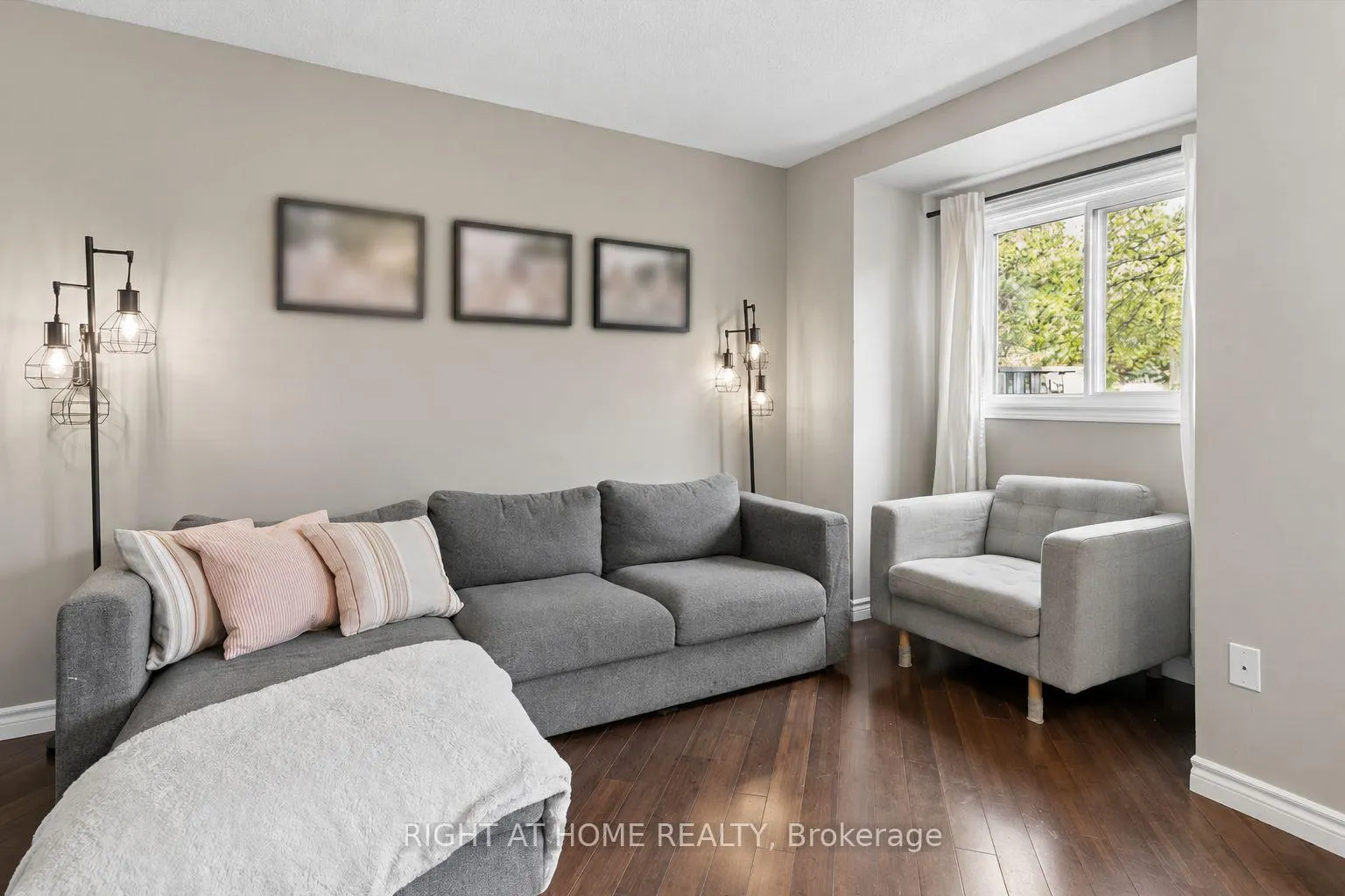 Photo 9 of Unit 22, 2960 Headon Forest Drive, Burlington, Headon — HOMEH
