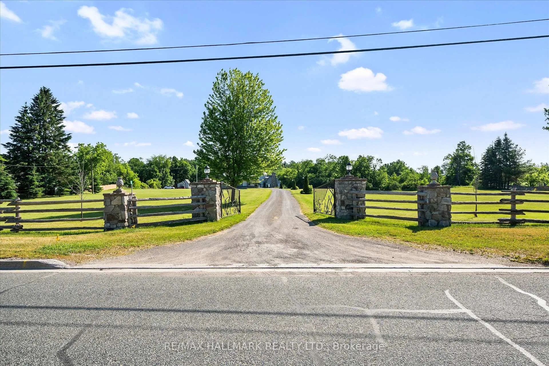 Photo 3 of 105 County Rd 40, Asphodel-Norwood, Norwood — HOMEH