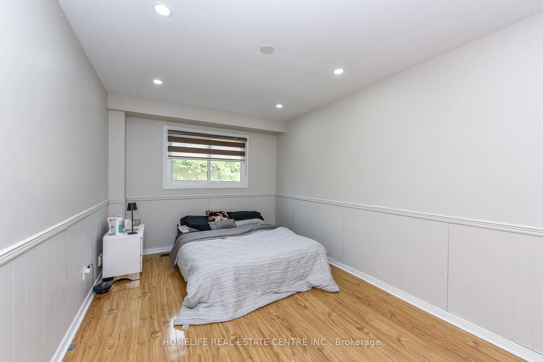 Photo 29 of 12 Courtleigh Square, Brampton, Heart Lake East — HOMEH