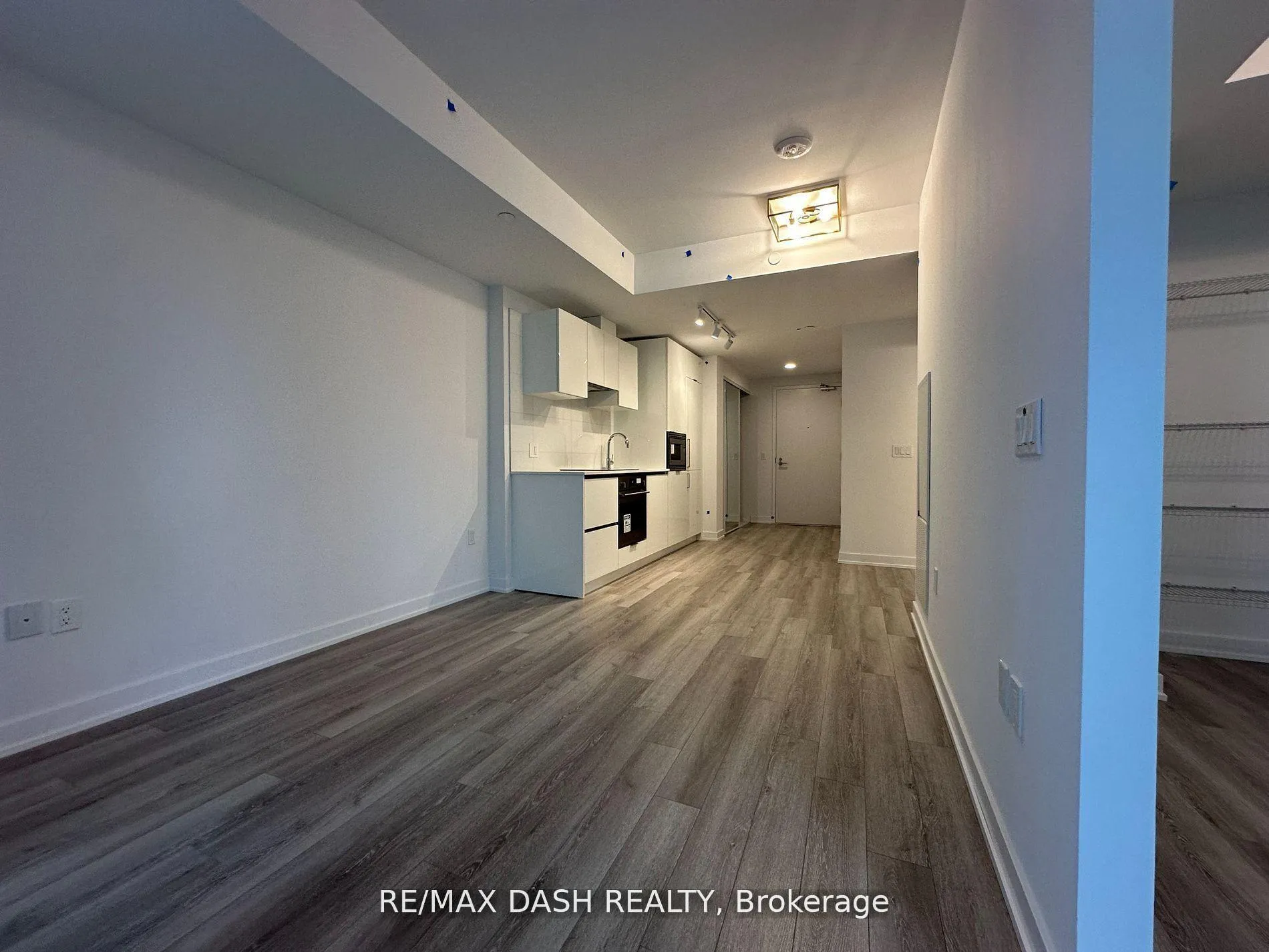 Photo 3 of Unit 1627, 230 Simcoe Street, Toronto, Kensington-Chinatown — HOMEH