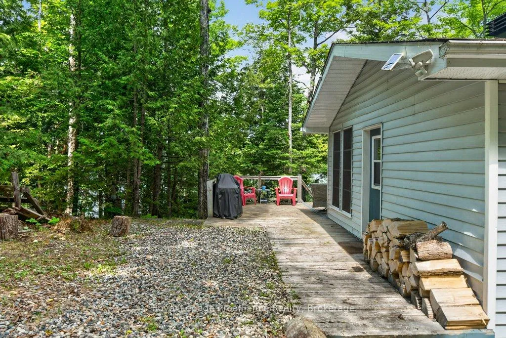 Photo 7 of 1107 Peters Lane, Frontenac, Frontenac North — HOMEH