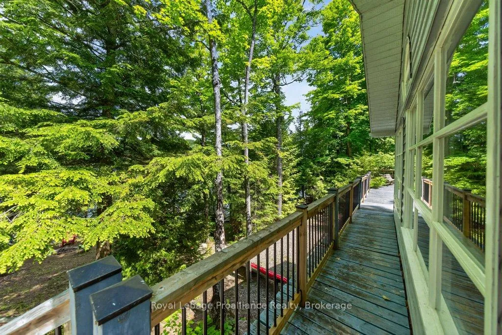 Photo 13 of 1107 Peters Lane, Frontenac, Frontenac North — HOMEH