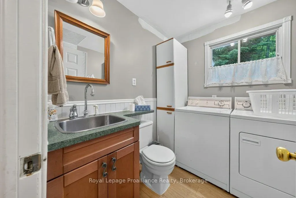 Photo 36 of 1107 Peters Lane, Frontenac, Frontenac North — HOMEH