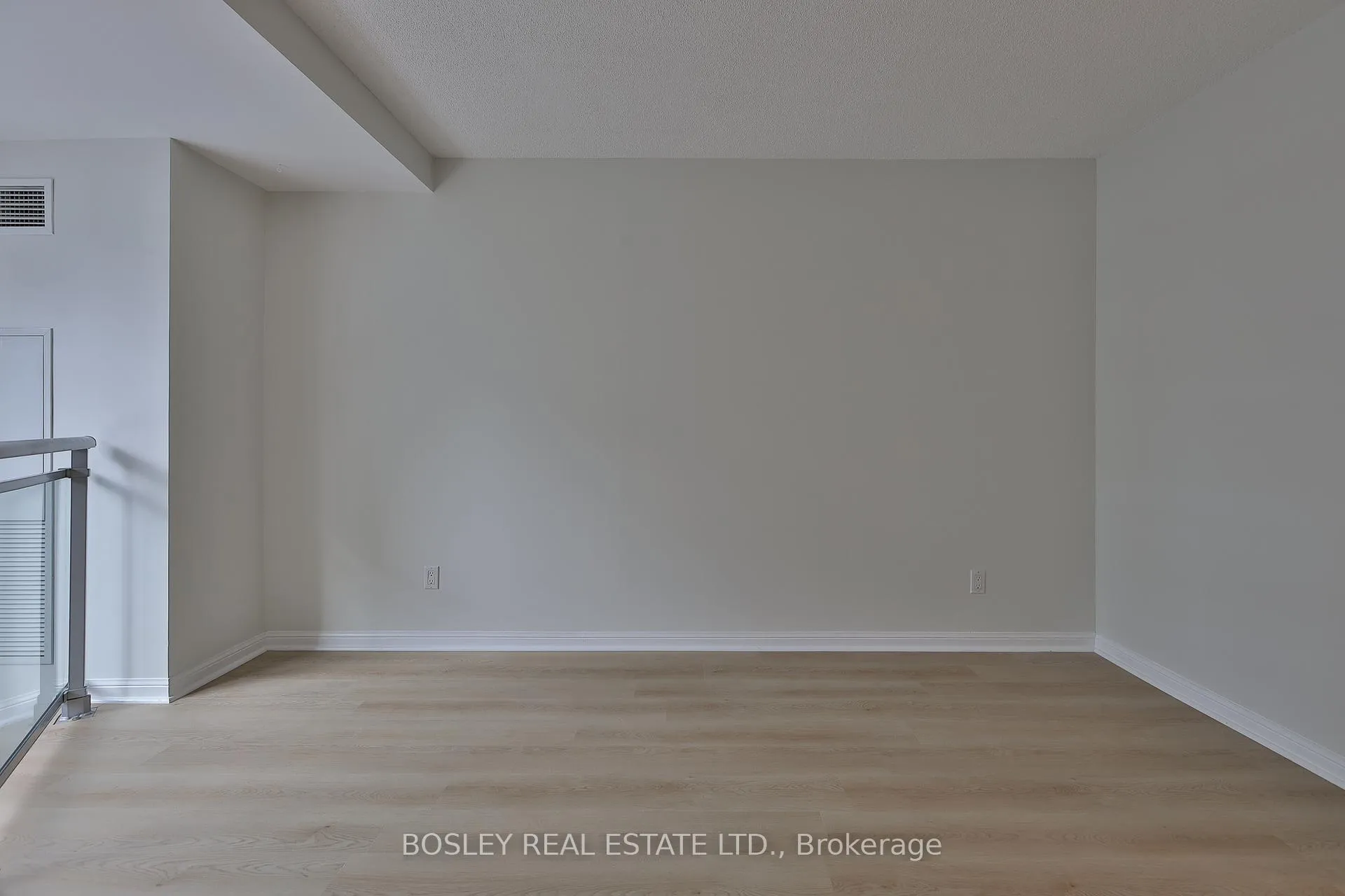 Photo 13 of Unit 625, 1029 King Street W, Toronto, Niagara — HOMEH