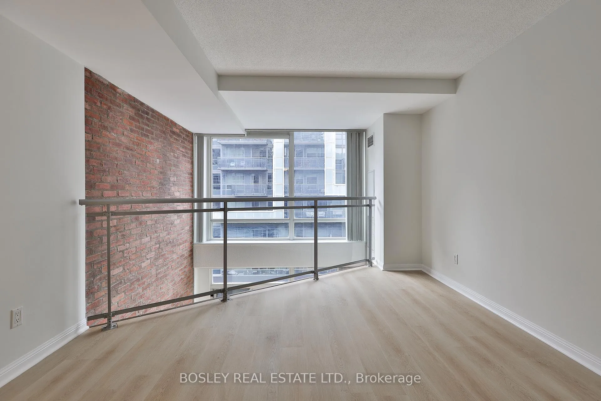 Photo 16 of Unit 625, 1029 King Street W, Toronto, Niagara — HOMEH