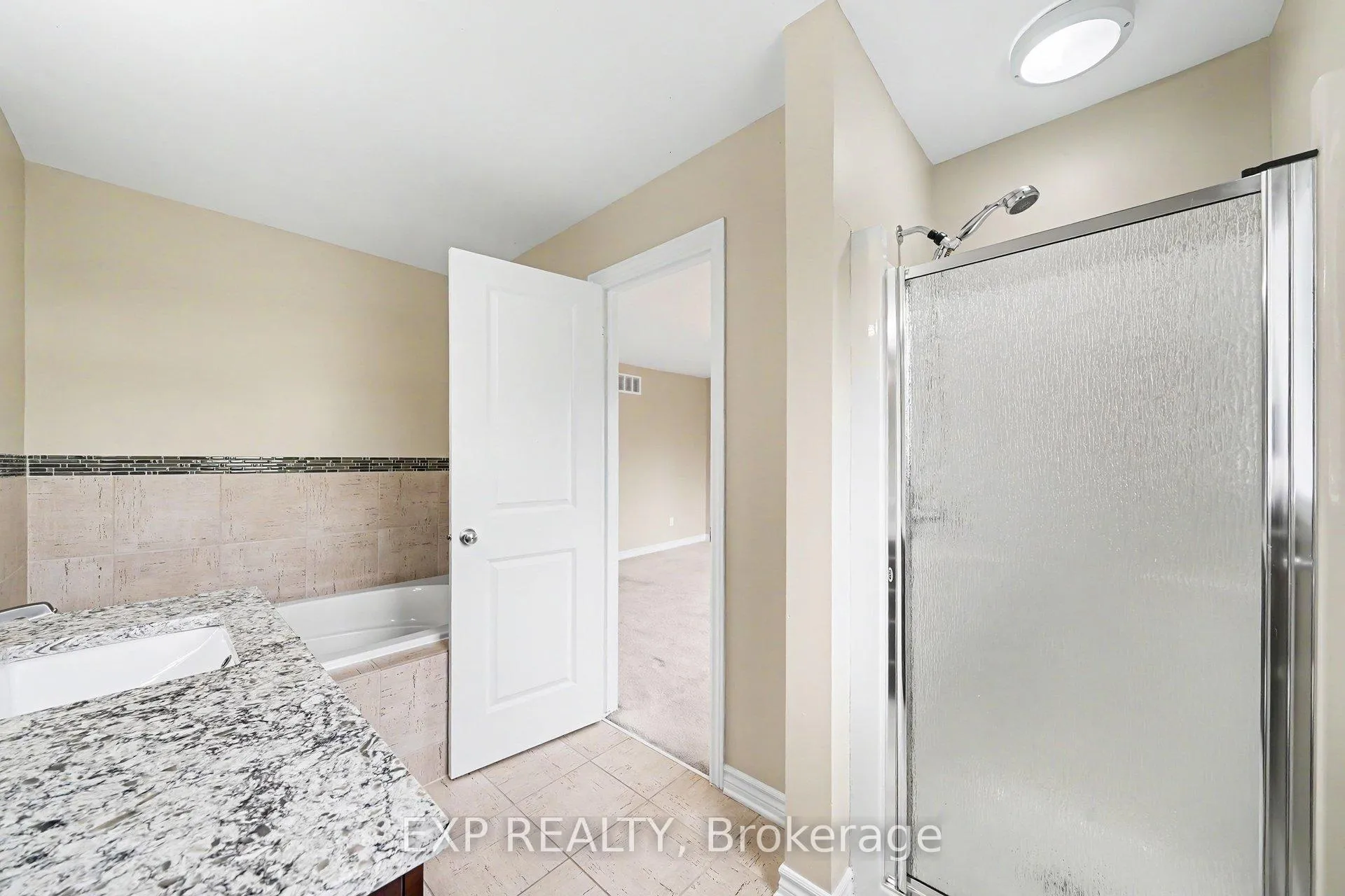 Photo 17 of 472 Temiskaming Crescent, Ottawa, Barrhaven - Strandherd — HOMEH