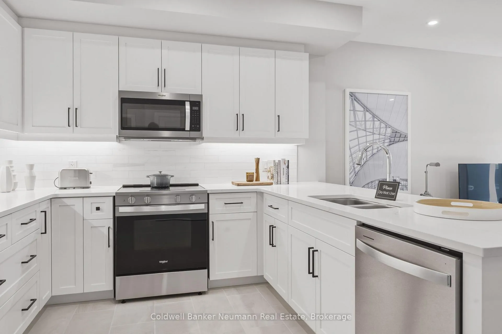 Photo 6 of Unit 305, 1882 Gordon Street, Guelph, Pineridge/Westminster Woods — HOMEH