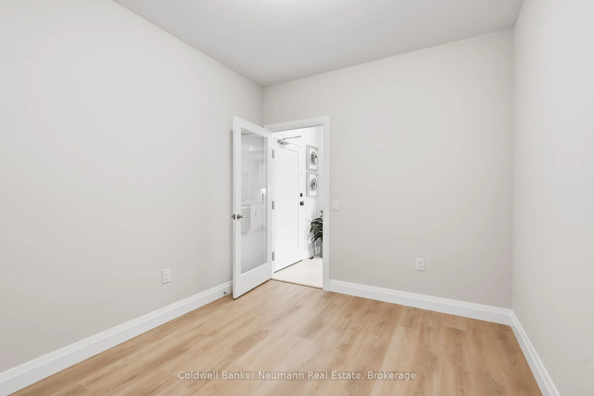 Photo 23 of Unit 305, 1882 Gordon Street, Guelph, Pineridge/Westminster Woods — HOMEH