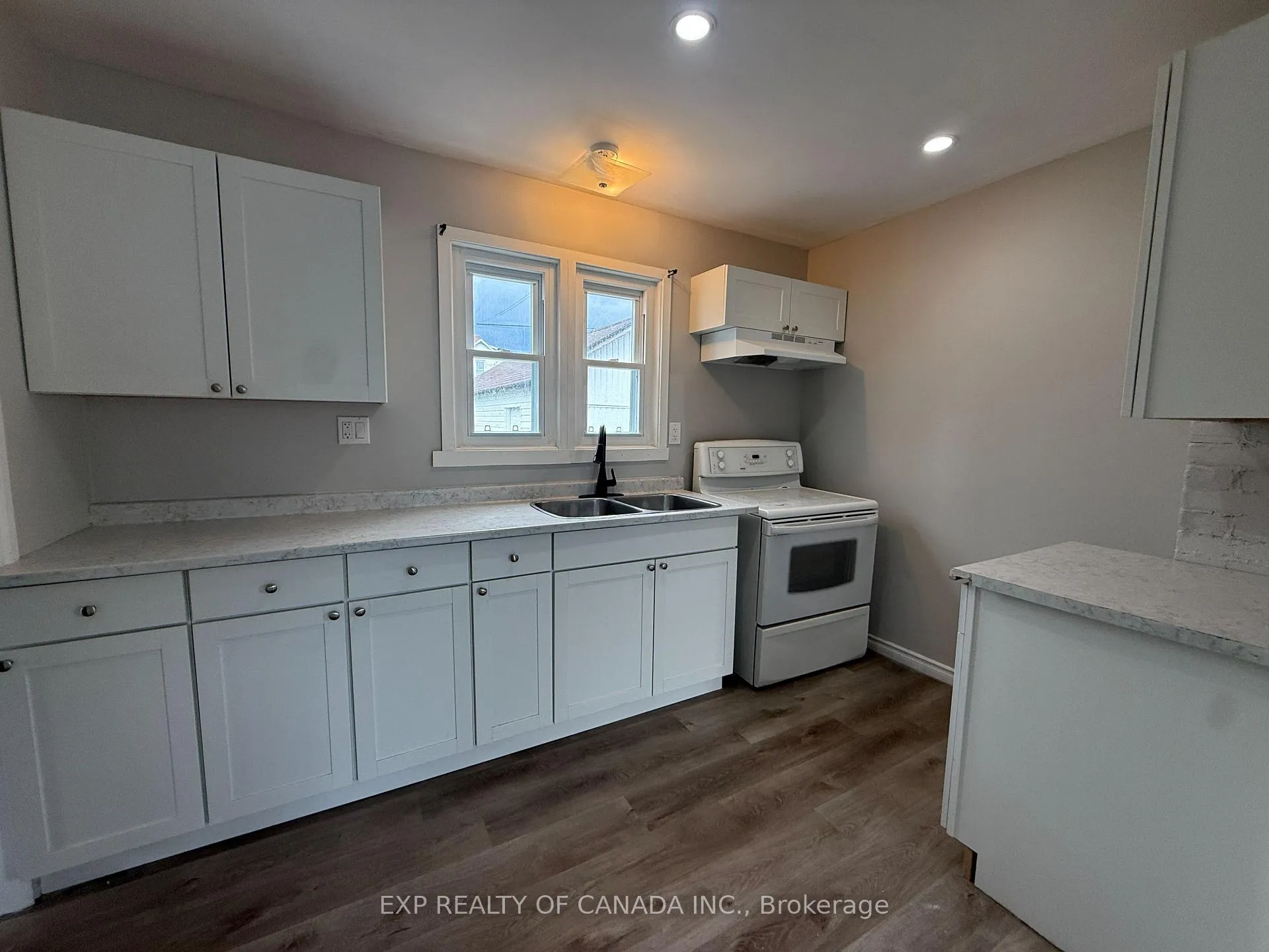Photo 7 of 50 Cecil Avenue, Timmins, SP - Main Area — HOMEH