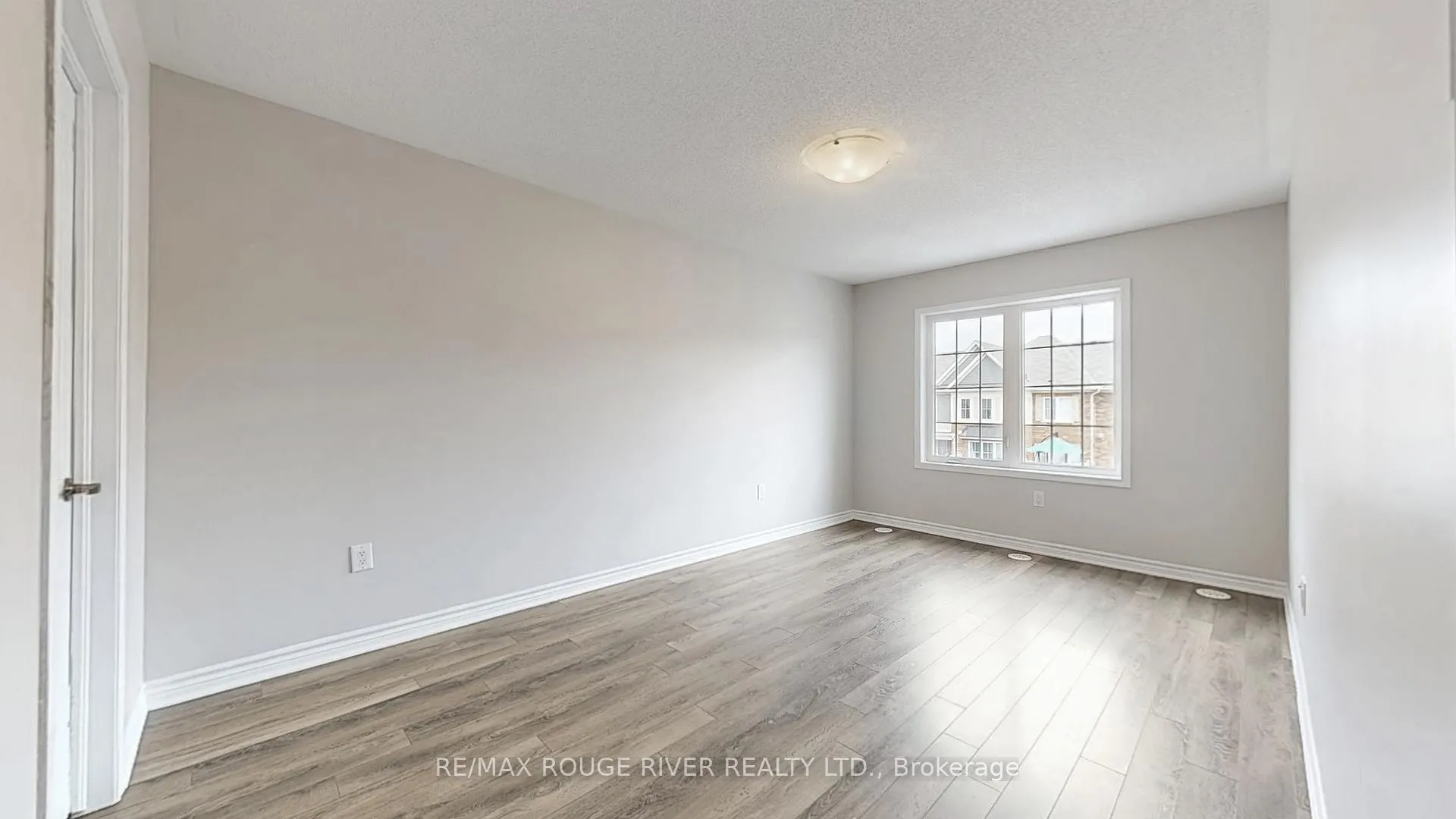 Photo 21 of 1061 Clipper Lane, Pickering, Rural Pickering — HOMEH