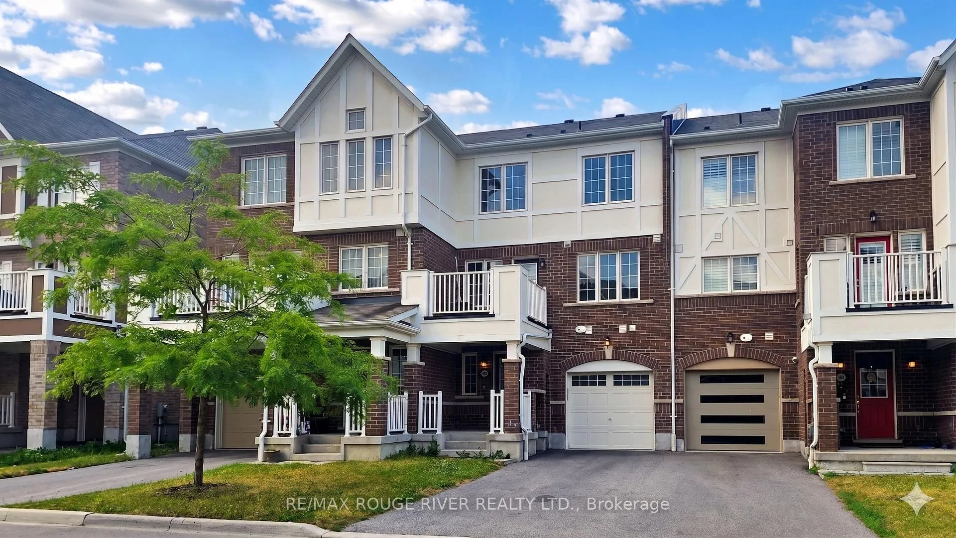 Photo 1 of 1061 Clipper Lane, Pickering, Rural Pickering — HOMEH