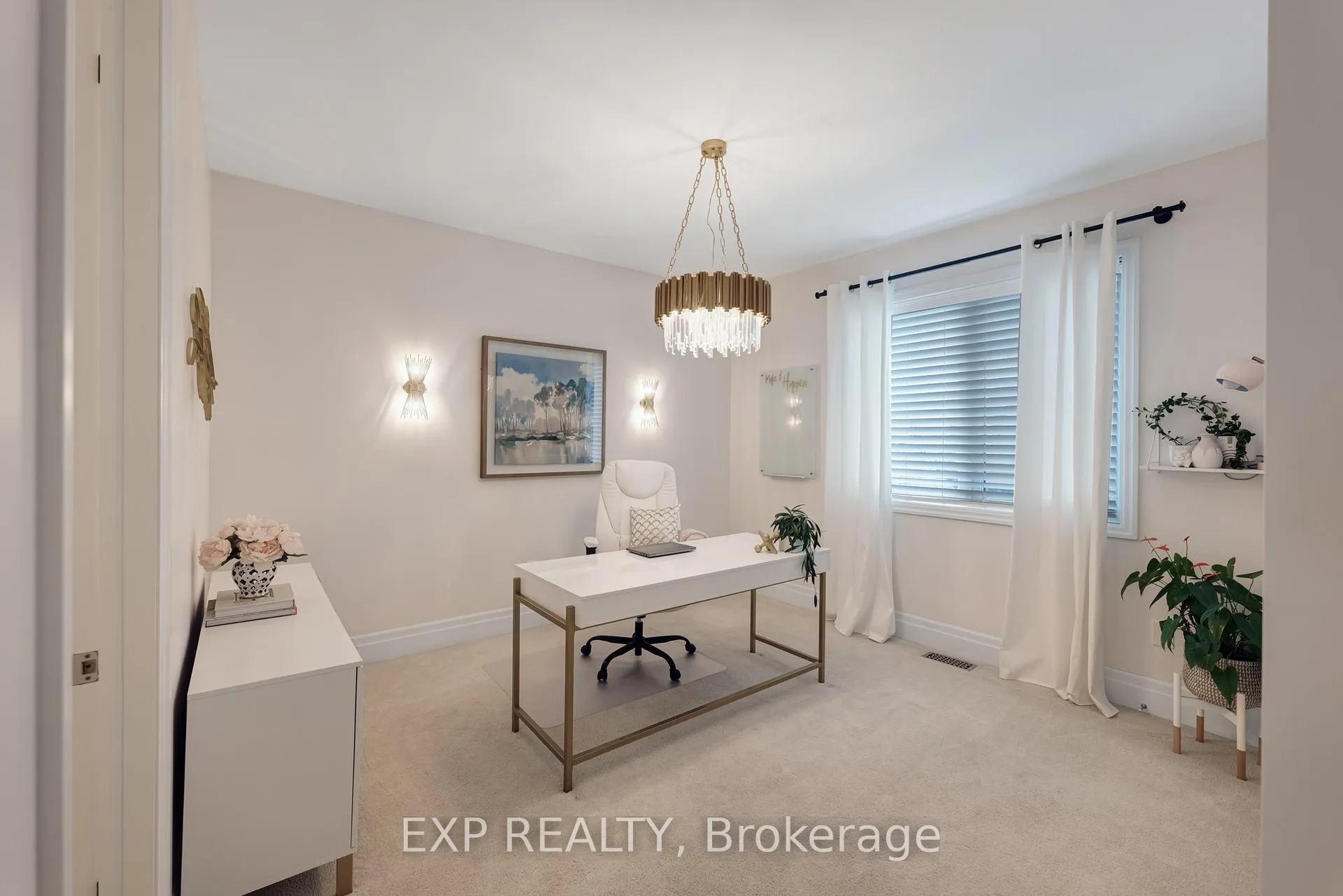 Photo 33 of 166 Baber Crescent, Aurora, Rural Aurora — HOMEH