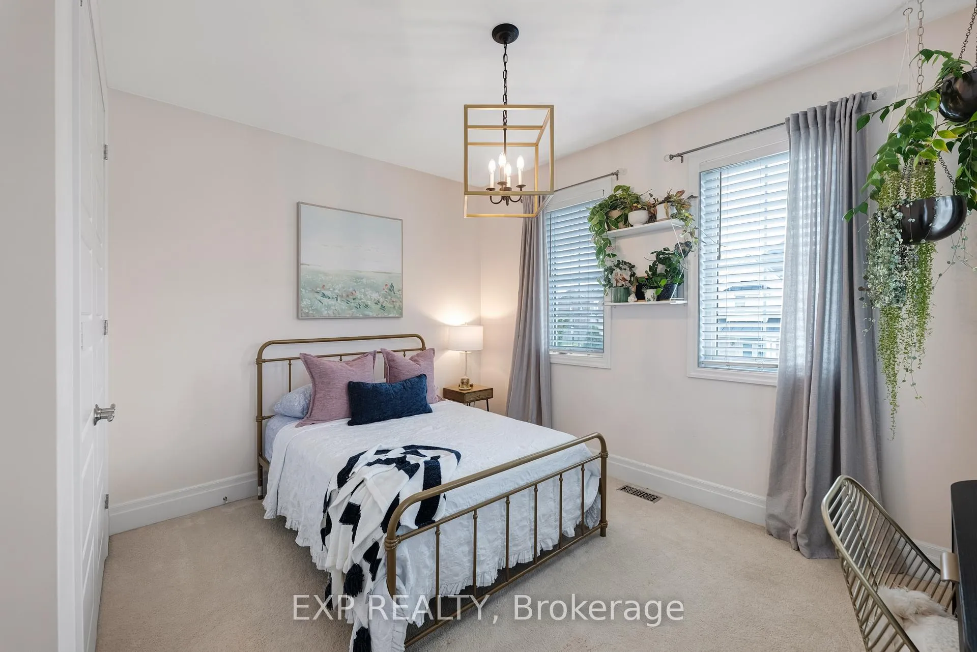 Photo 39 of 166 Baber Crescent, Aurora, Rural Aurora — HOMEH