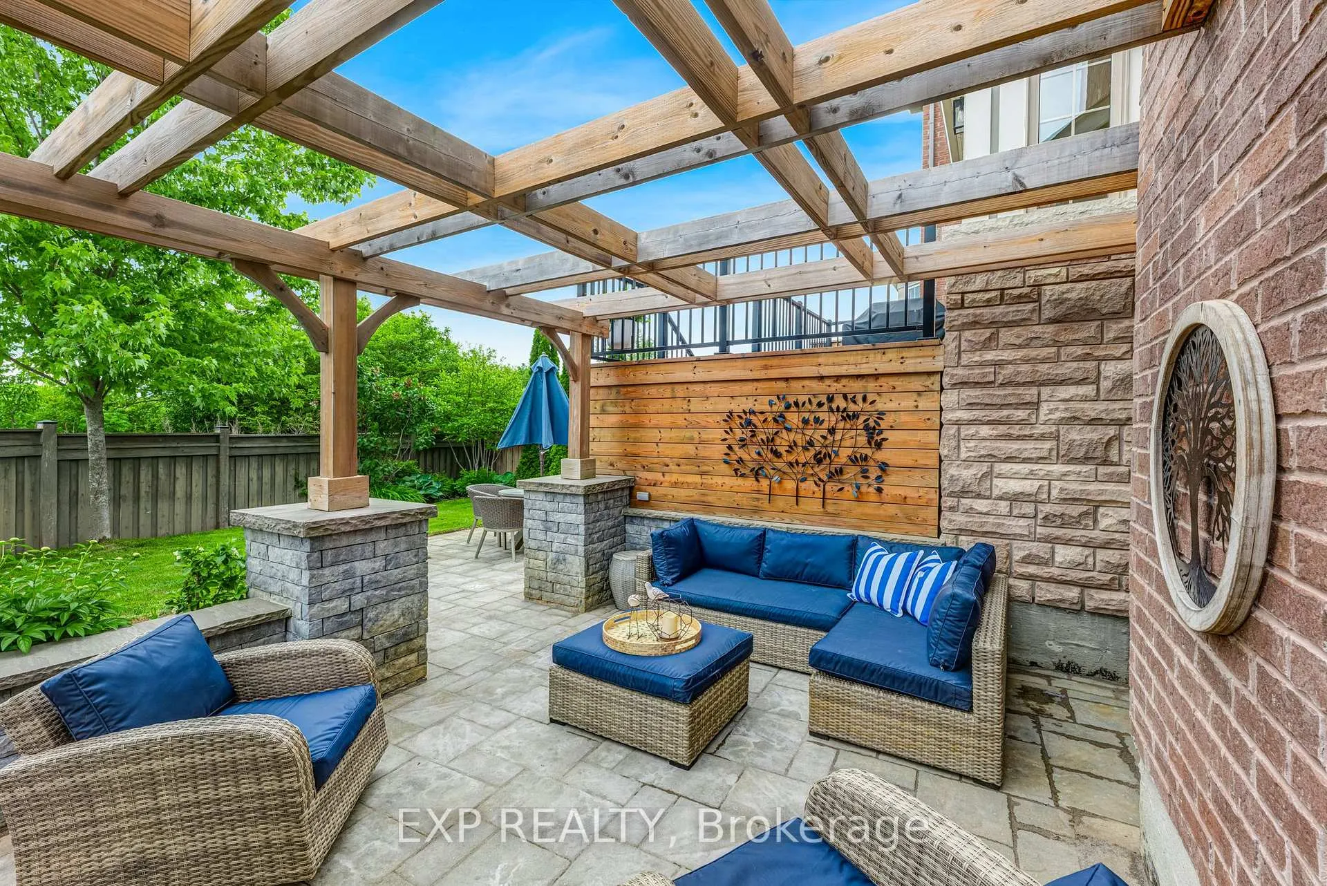 Photo 45 of 166 Baber Crescent, Aurora, Rural Aurora — HOMEH