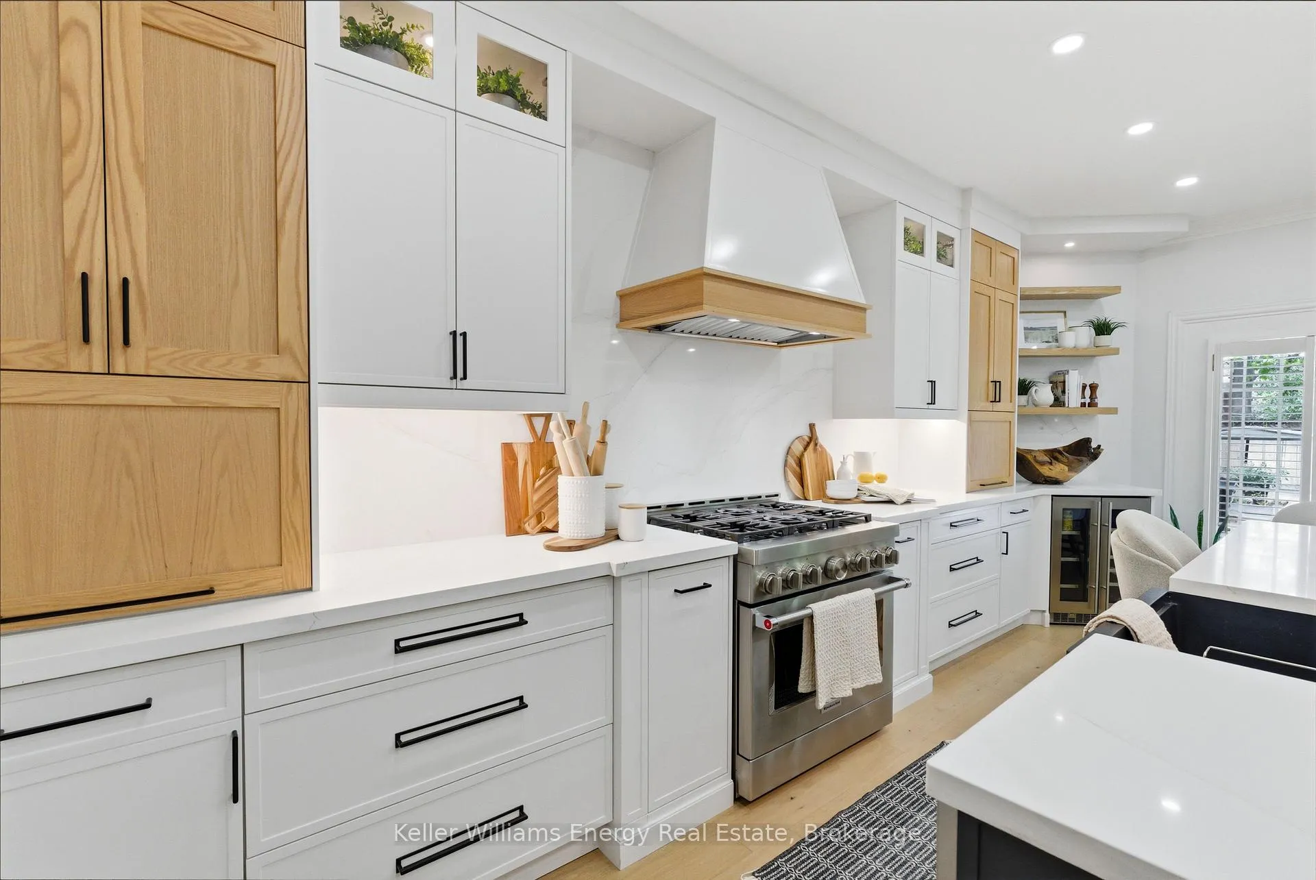 Photo 8 of 2019 Erin Gate Boulevard, Pickering, Dunbarton — HOMEH