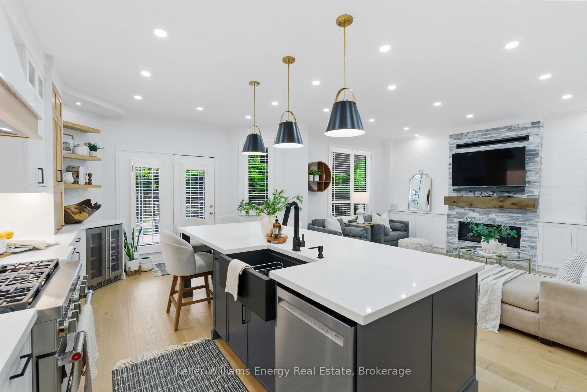 Photo 9 of 2019 Erin Gate Boulevard, Pickering, Dunbarton — HOMEH