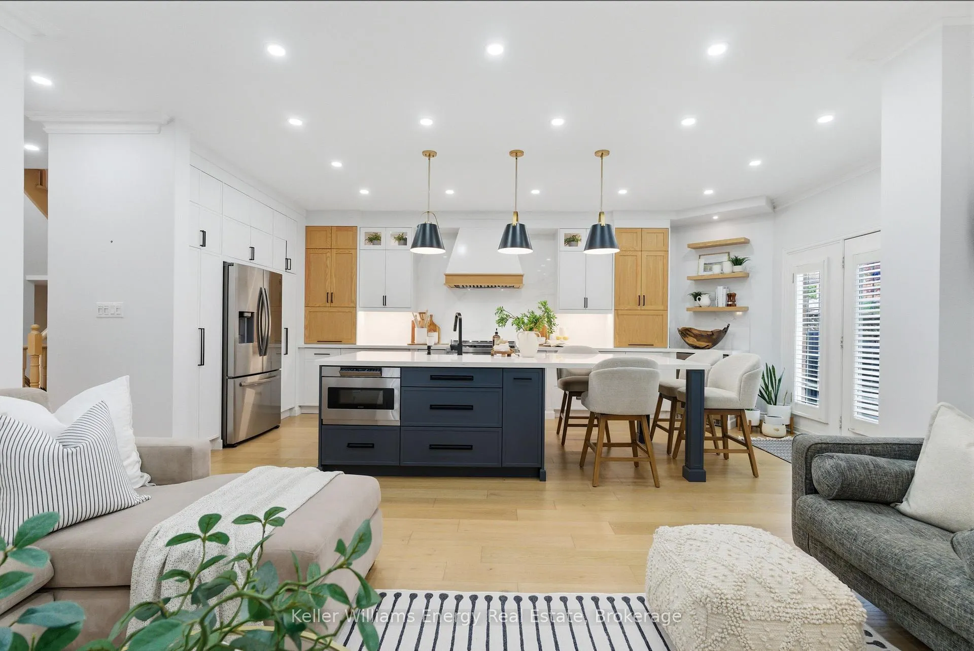 Photo 11 of 2019 Erin Gate Boulevard, Pickering, Dunbarton — HOMEH