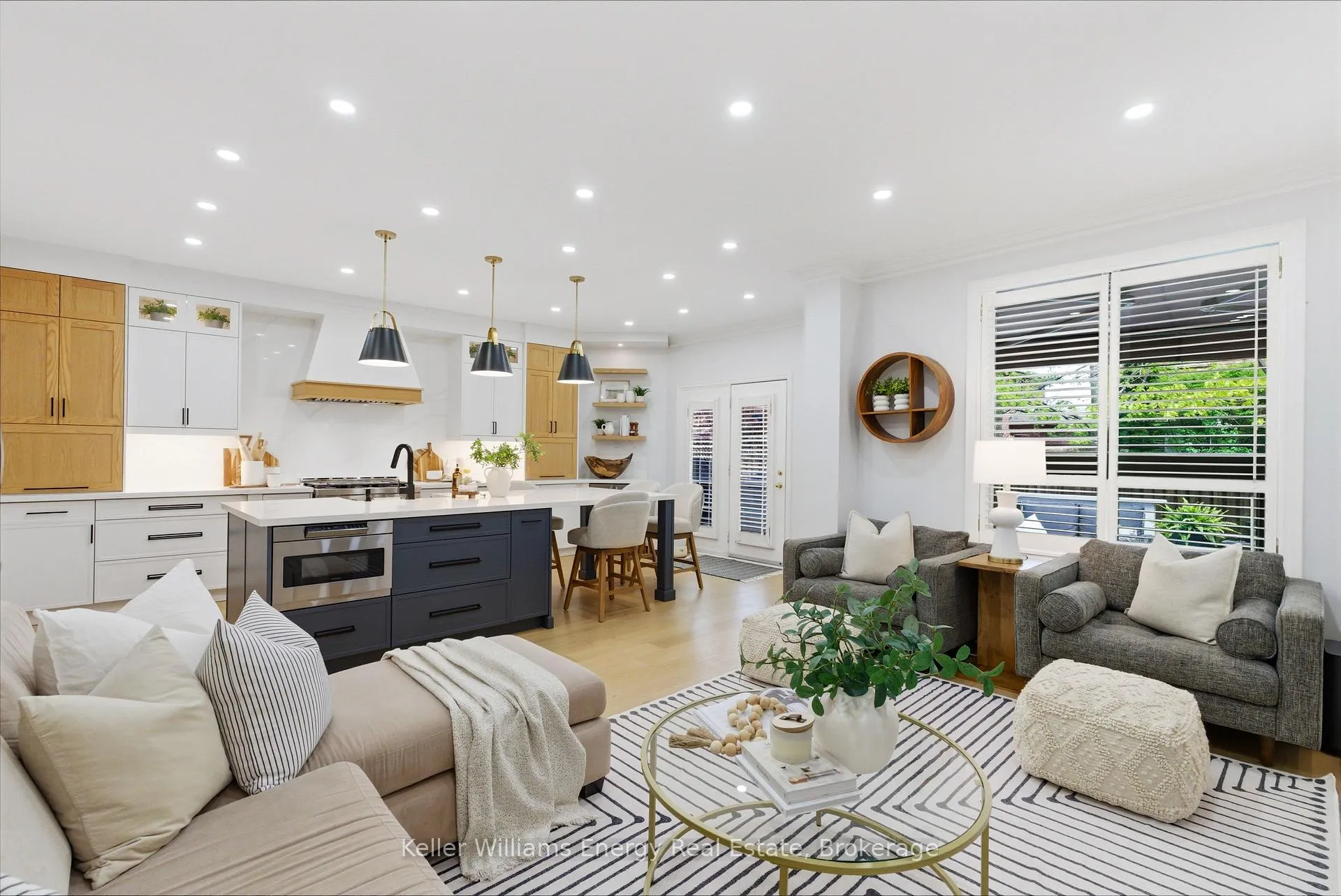 Photo 12 of 2019 Erin Gate Boulevard, Pickering, Dunbarton — HOMEH