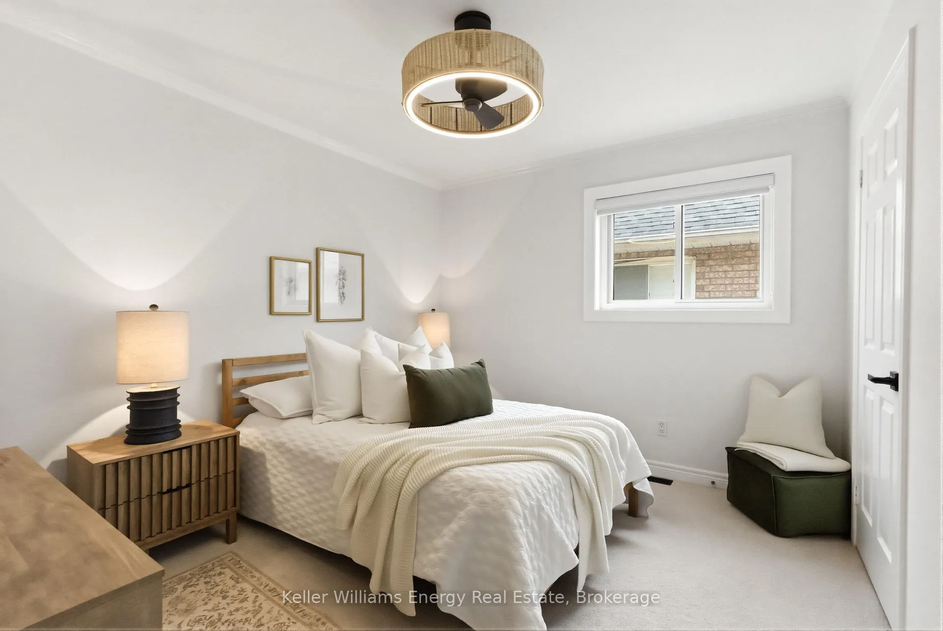 Photo 17 of 2019 Erin Gate Boulevard, Pickering, Dunbarton — HOMEH