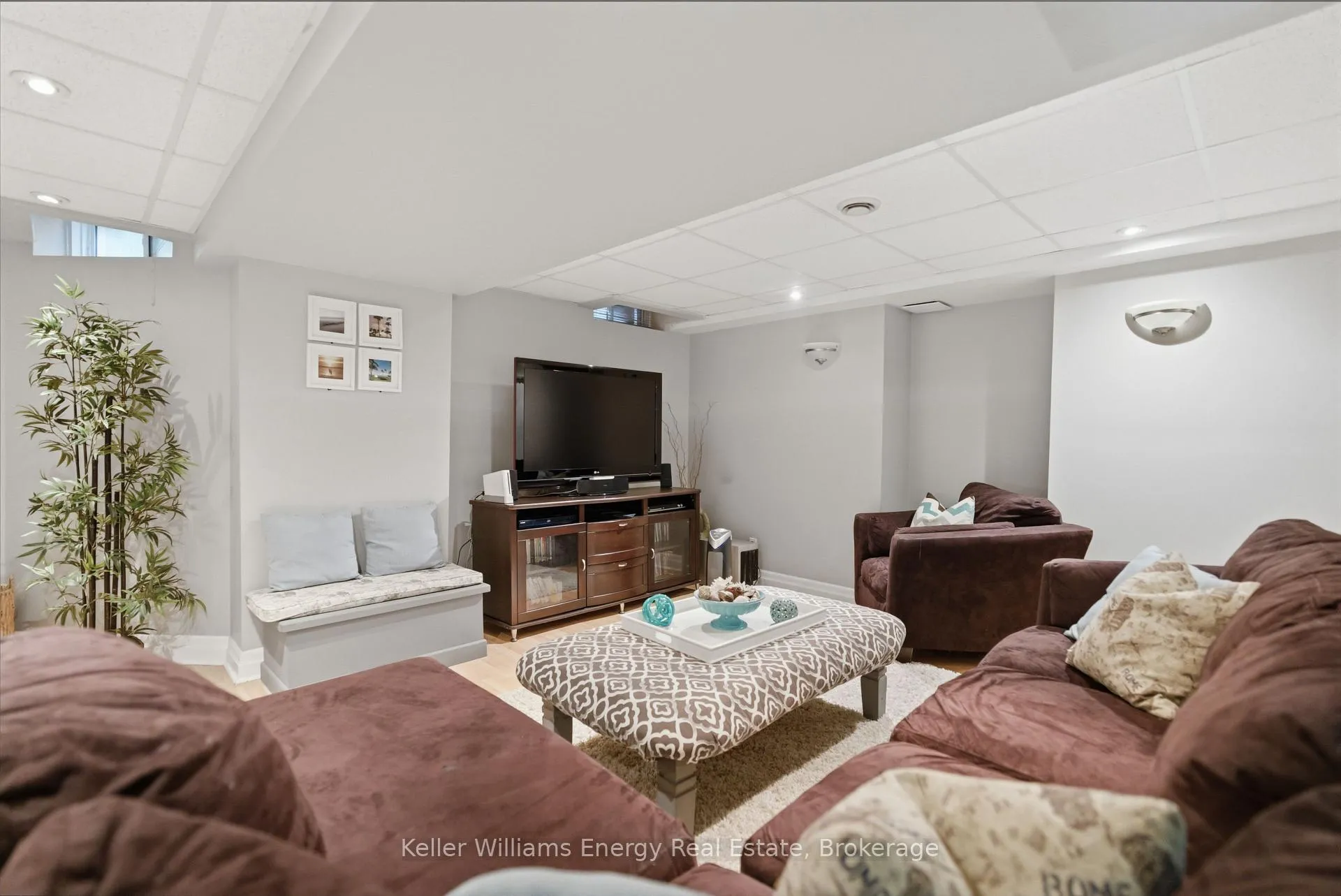 Photo 35 of 2019 Erin Gate Boulevard, Pickering, Dunbarton — HOMEH
