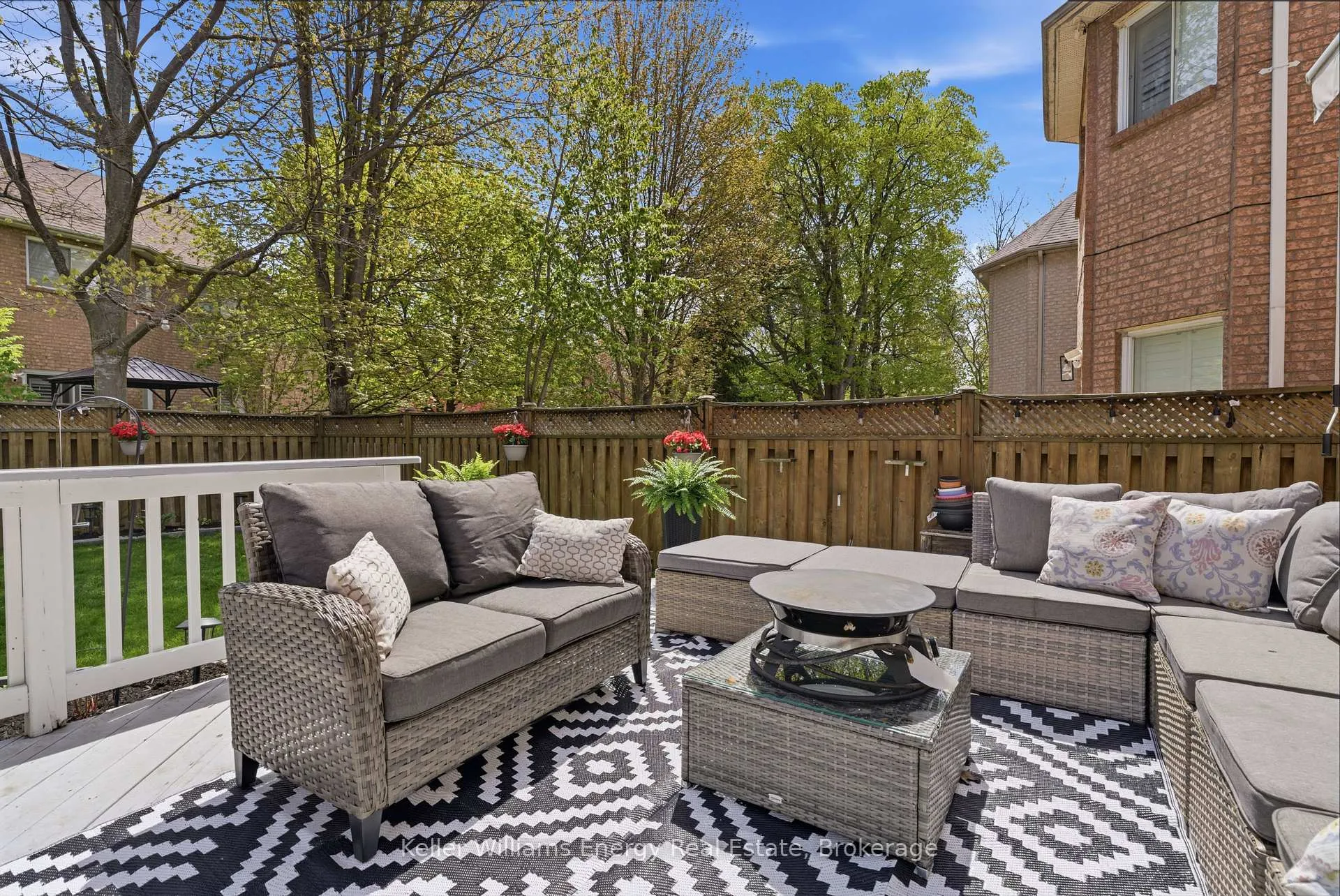 Photo 41 of 2019 Erin Gate Boulevard, Pickering, Dunbarton — HOMEH