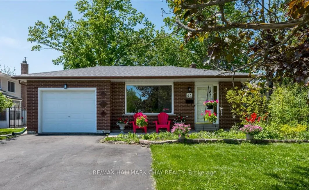 Photo 1 of 44 Belcourt Avenue, Barrie, Grove East — HOMEH