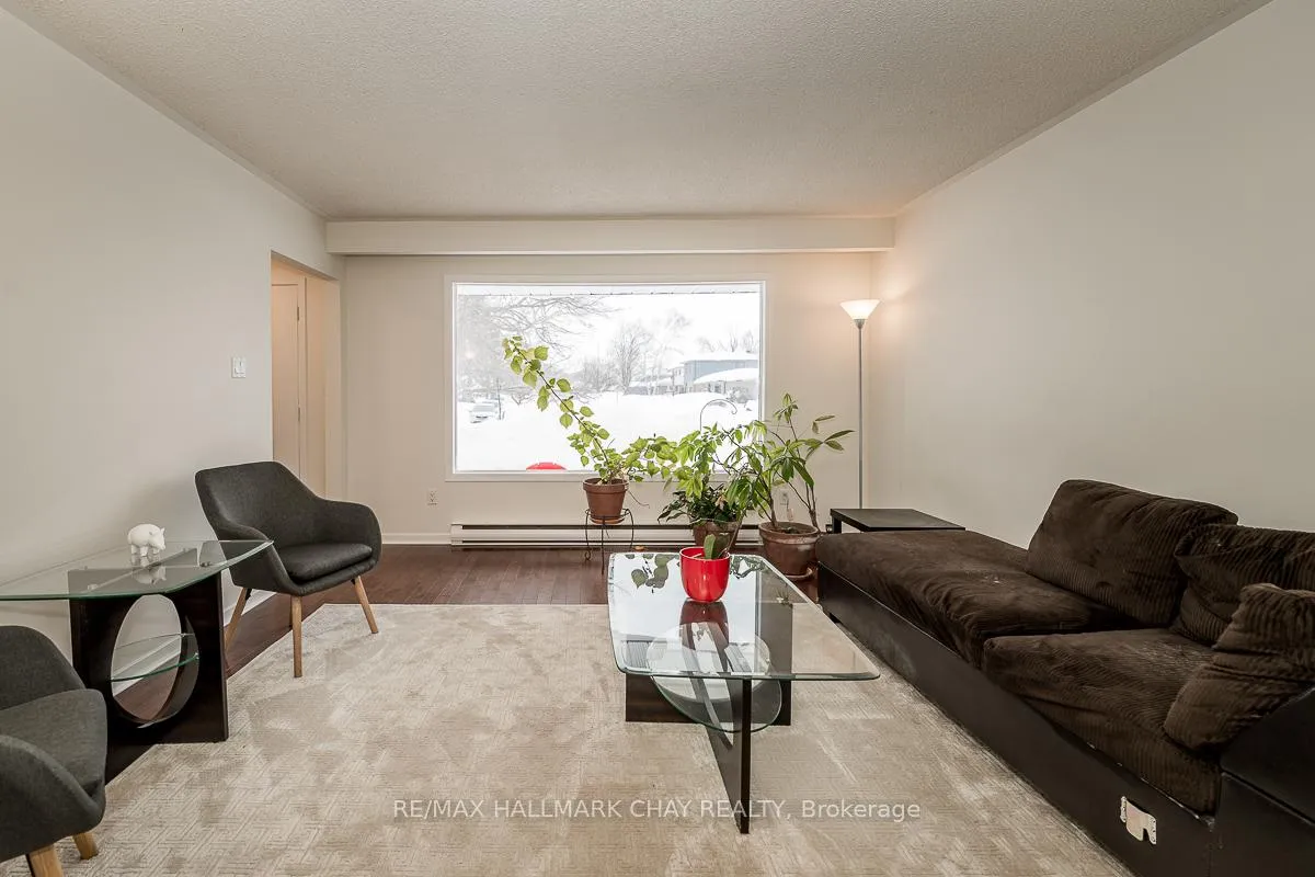Photo 13 of 44 Belcourt Avenue, Barrie, Grove East — HOMEH