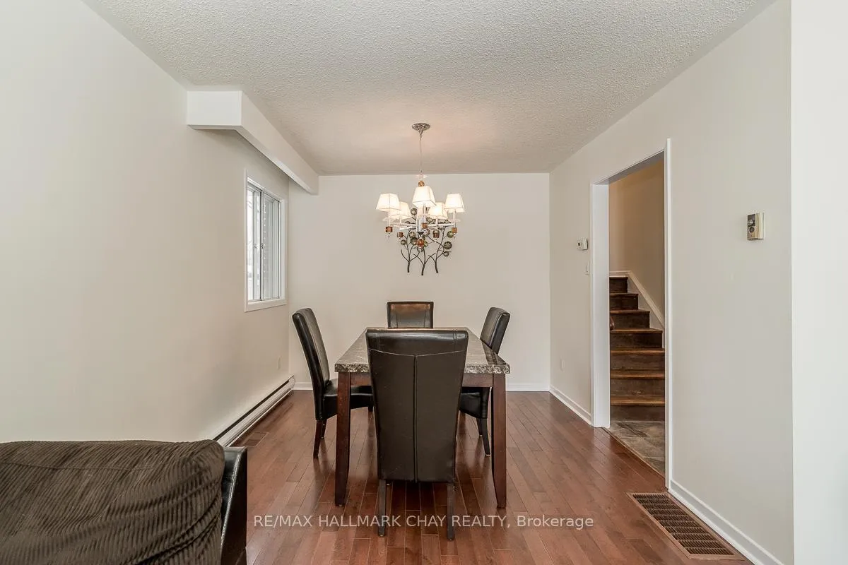 Photo 14 of 44 Belcourt Avenue, Barrie, Grove East — HOMEH