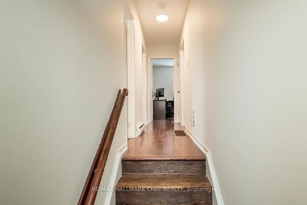 Photo 15 of 44 Belcourt Avenue, Barrie, Grove East — HOMEH