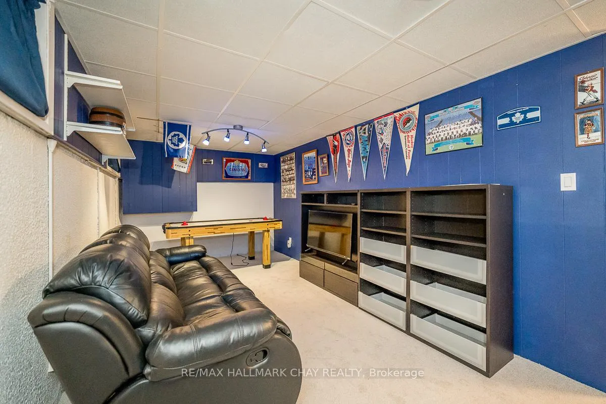 Photo 27 of 44 Belcourt Avenue, Barrie, Grove East — HOMEH