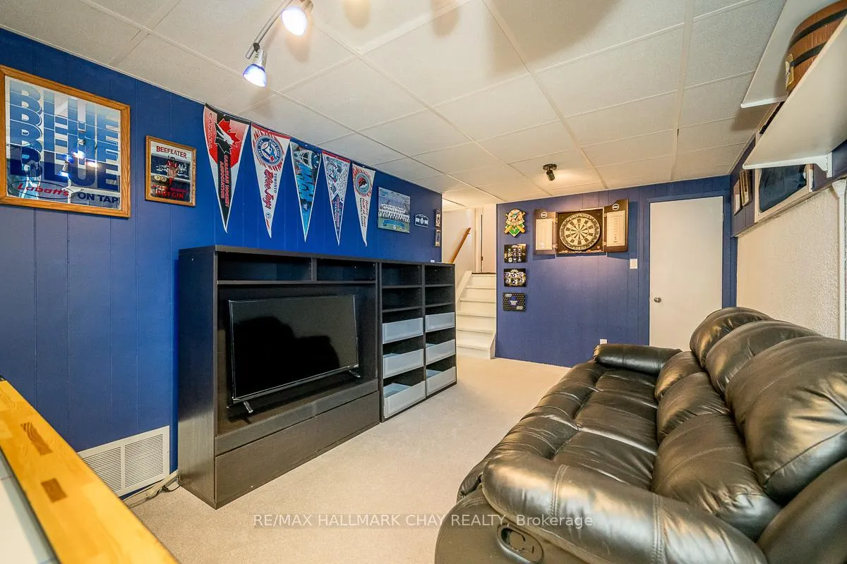 Photo 28 of 44 Belcourt Avenue, Barrie, Grove East — HOMEH