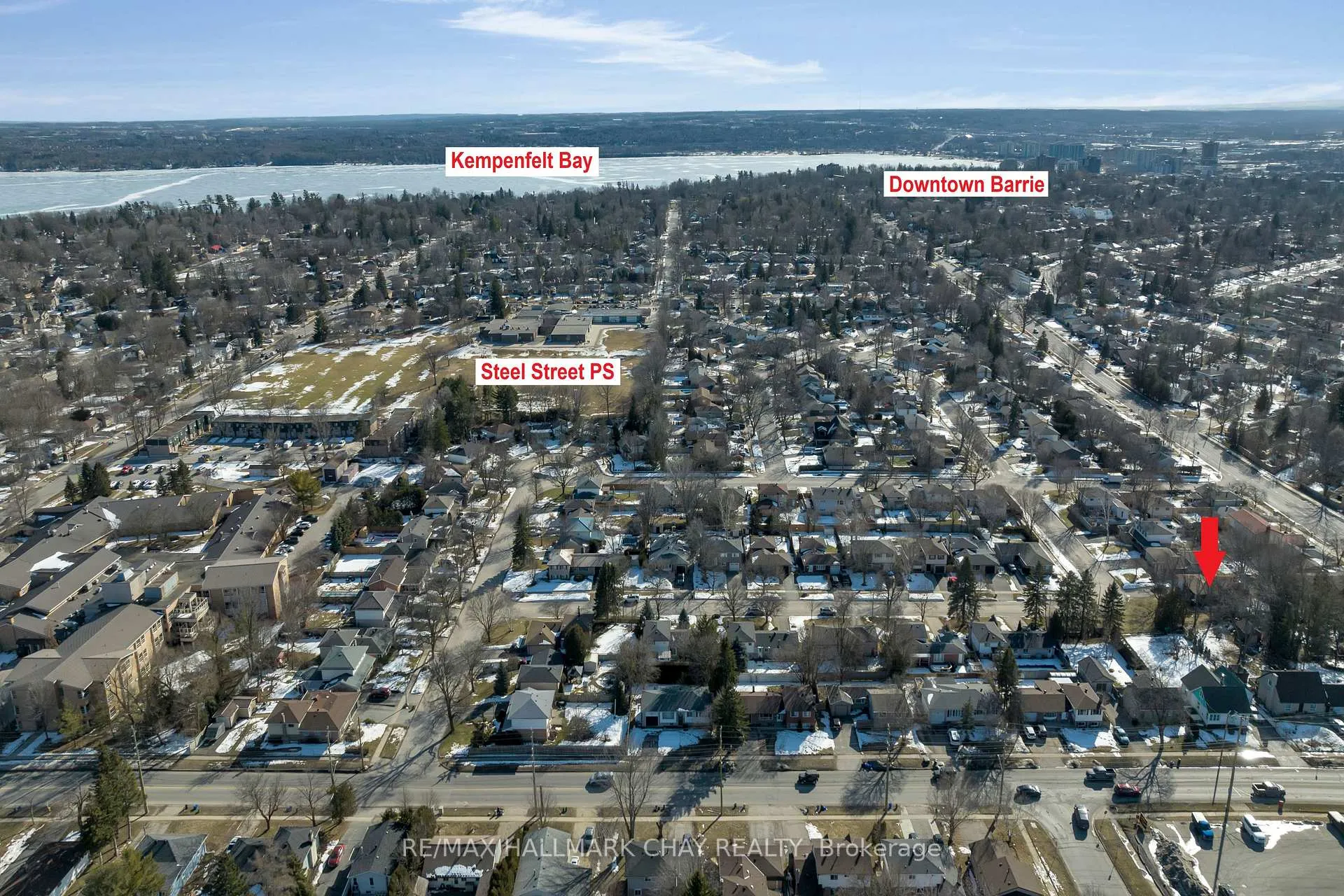 Photo 32 of 44 Belcourt Avenue, Barrie, Grove East — HOMEH