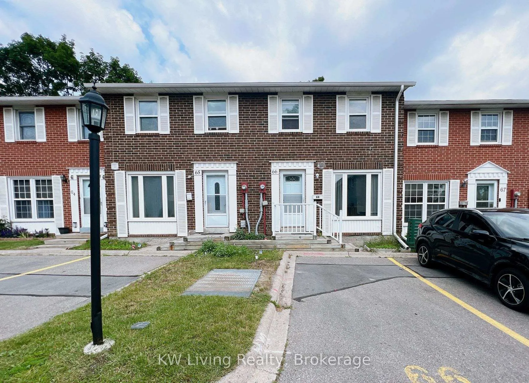 Front of Unit 66, 2075 Warden Avenue