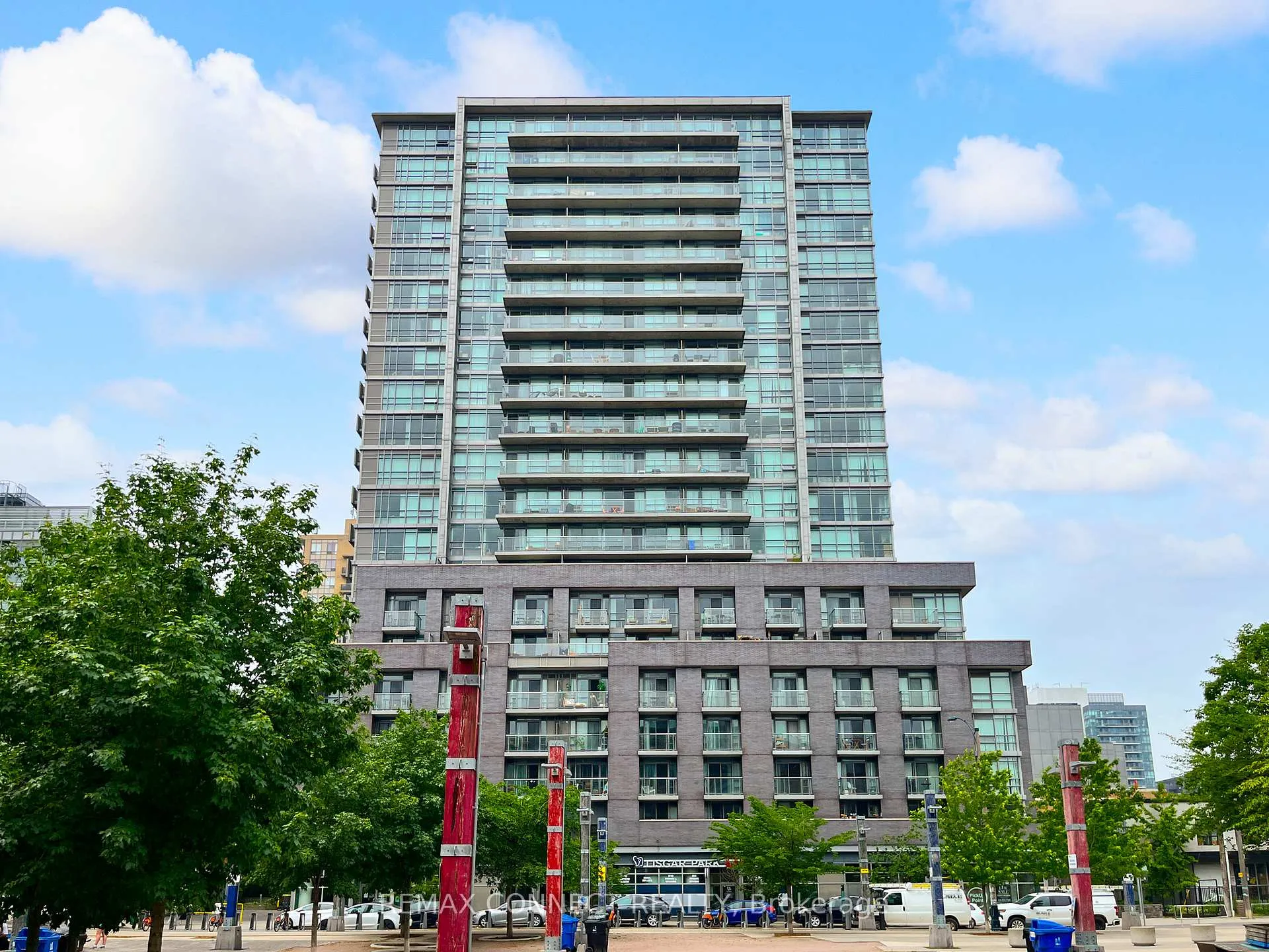 Front of Unit 923, 68 Abell Street