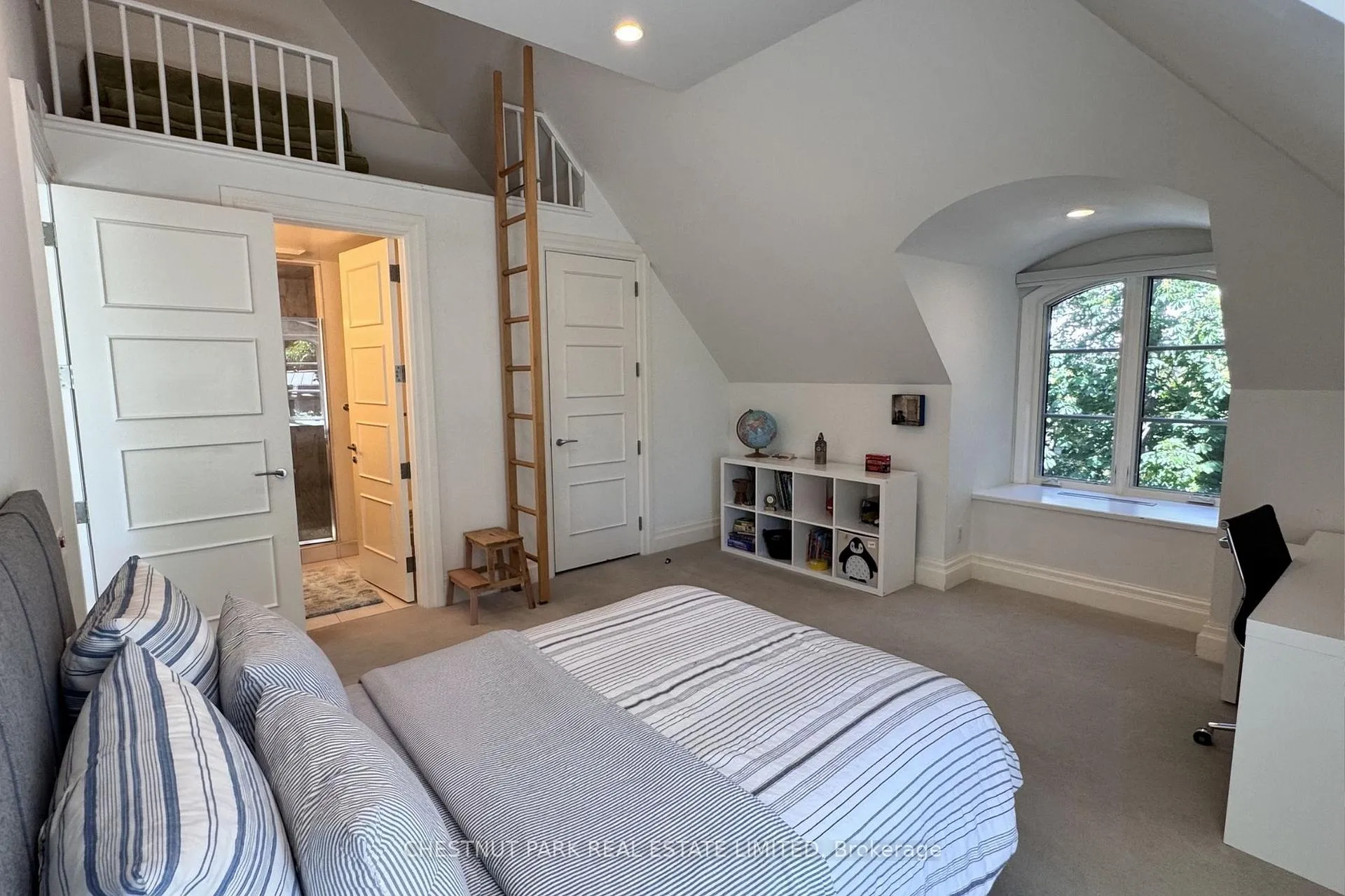 Photo 24 of 1 Glen Edyth Place, Toronto, Casa Loma — HOMEH